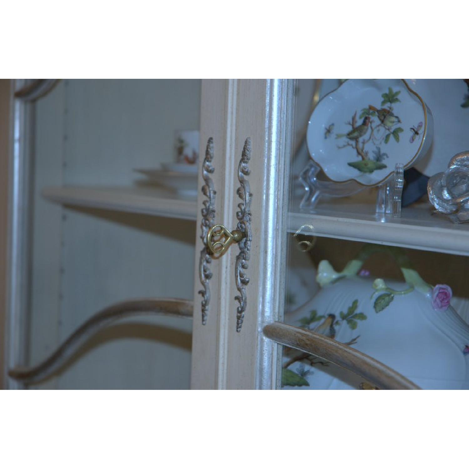 French Provincial Louis XV Style Lighted China Cabinet - image-15
