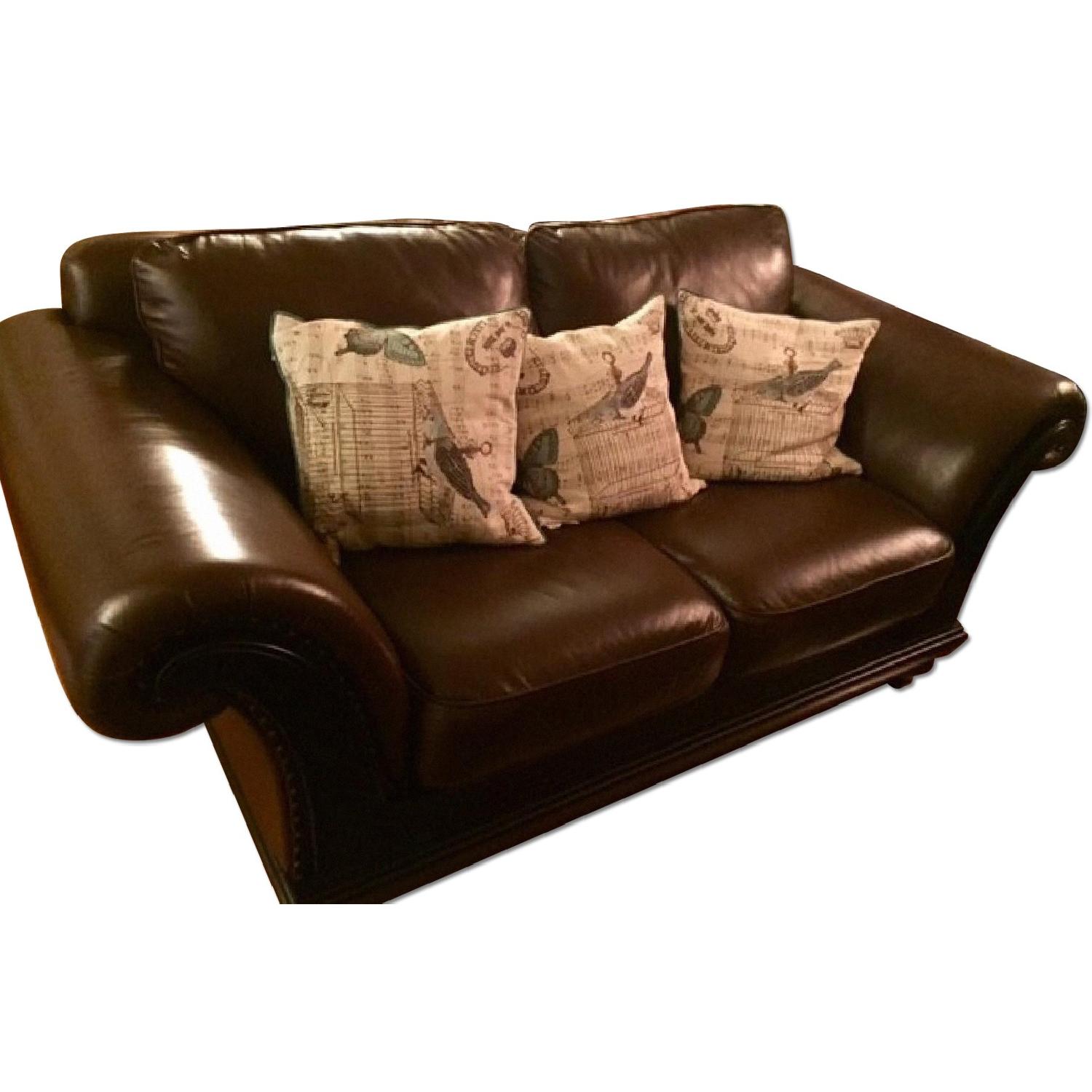 Jennifer Convertibles Leather 3 Seater Sofa + Loveseat AptDeco