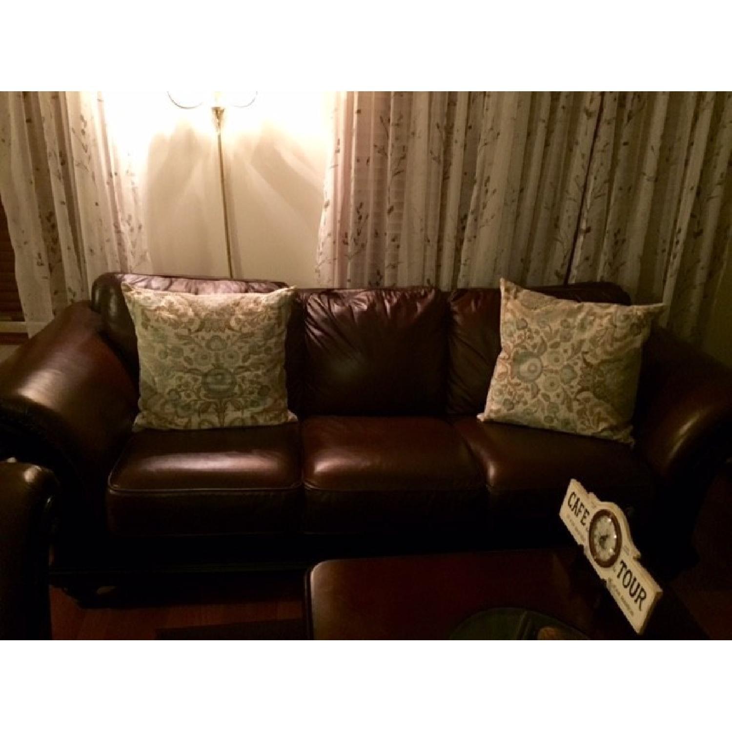 Jennifer Convertibles Leather 3 Seater Sofa + Loveseat - image-8