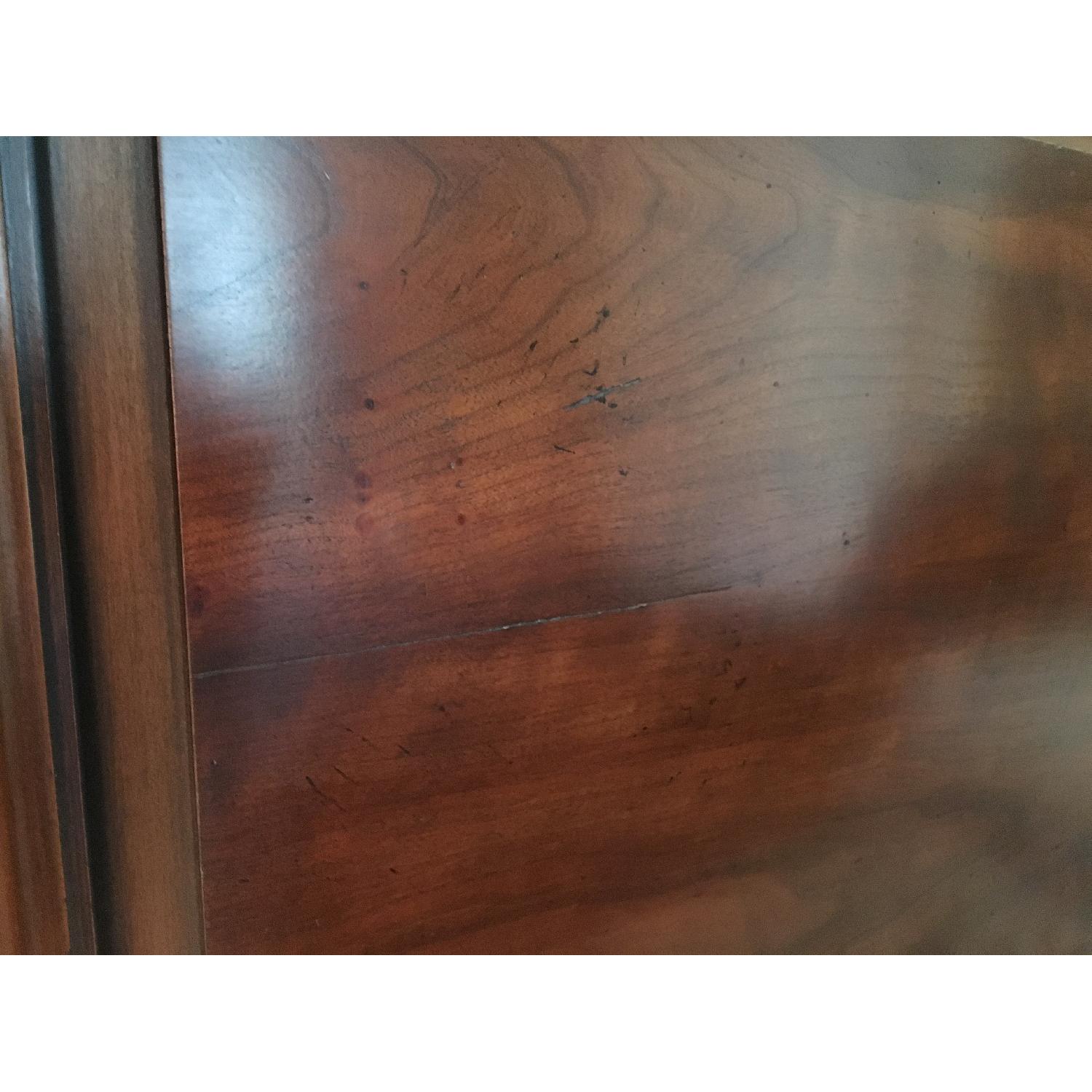 Ralph Lauren Queen Mahogany Bed Frame - image-5