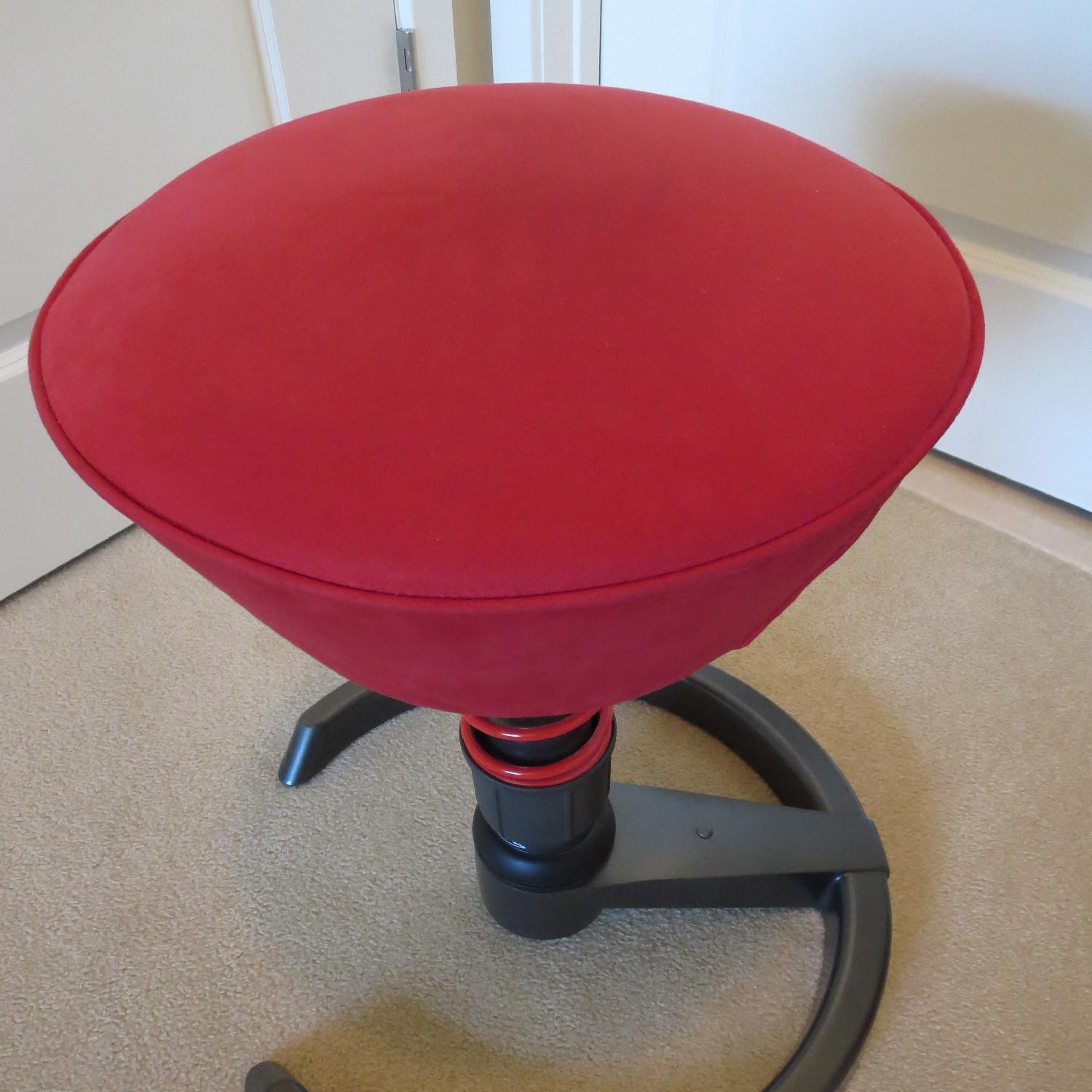 Swopper Ergonomic Chair - image-4
