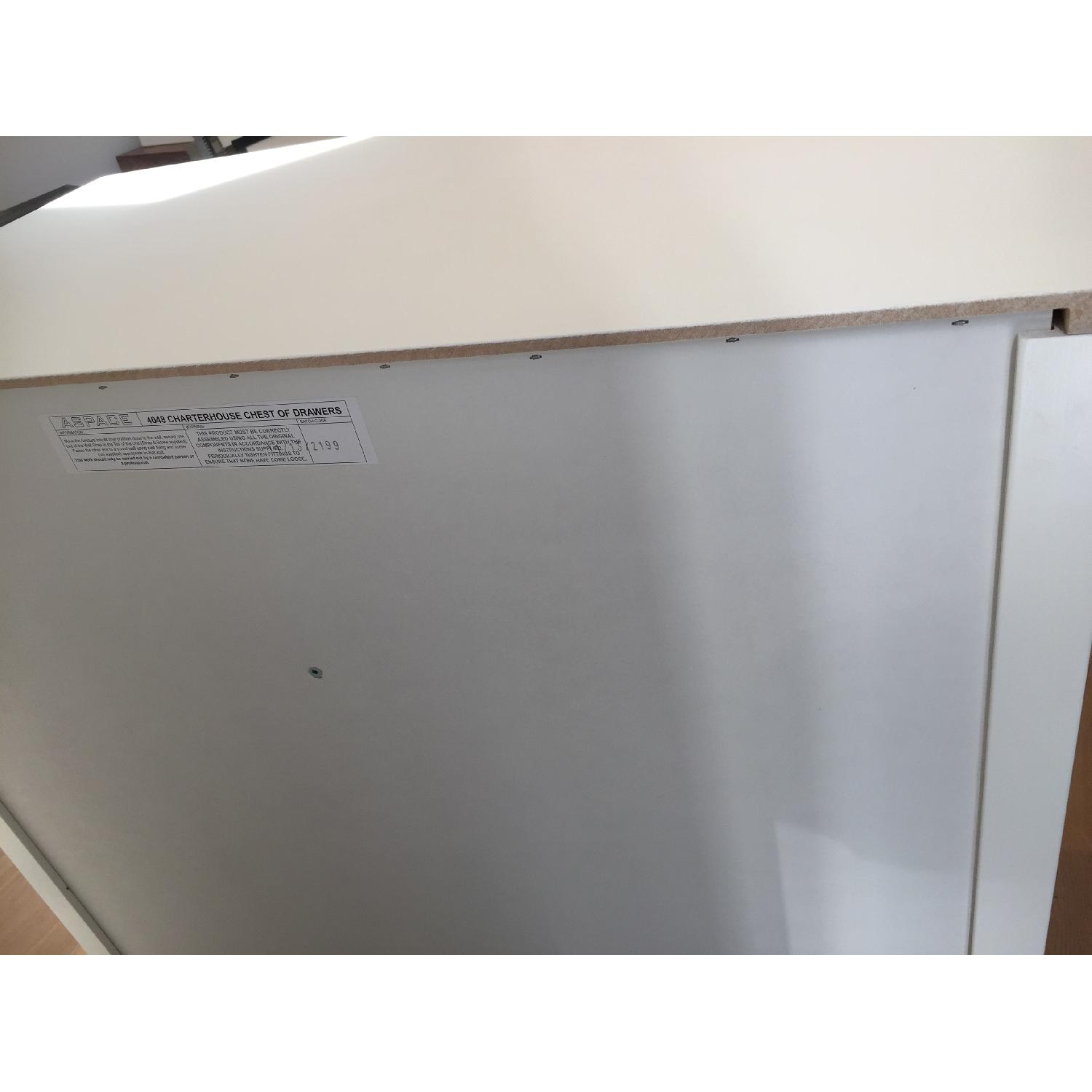 Antique White 5 Drawer Dresser AptDeco