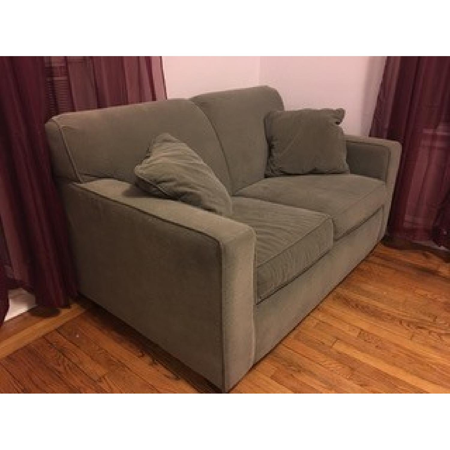 Jennifer Convertibles Carl Sleeper Sofa AptDeco