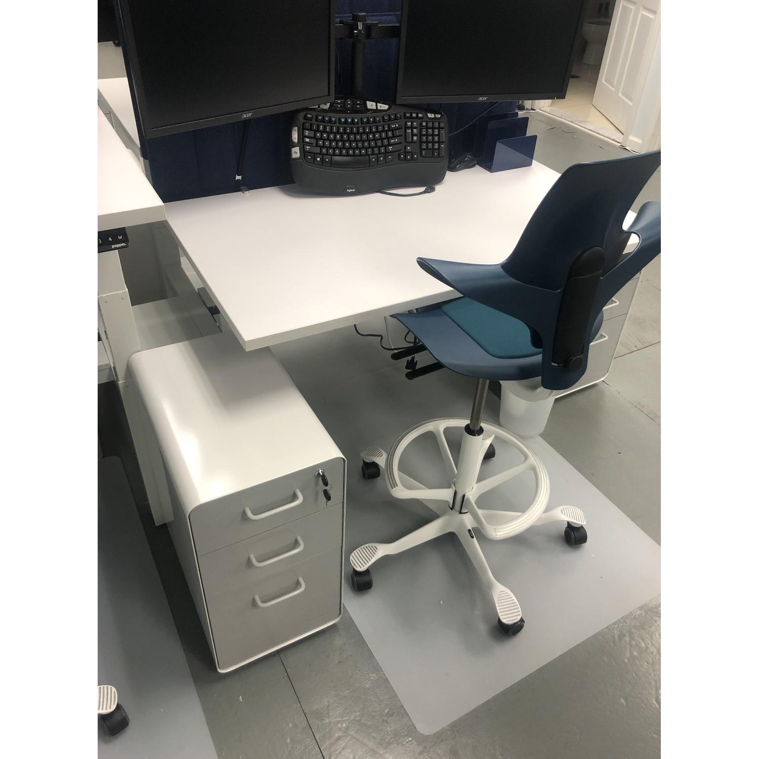 Fully Hag Ergonomic Chair - image-3