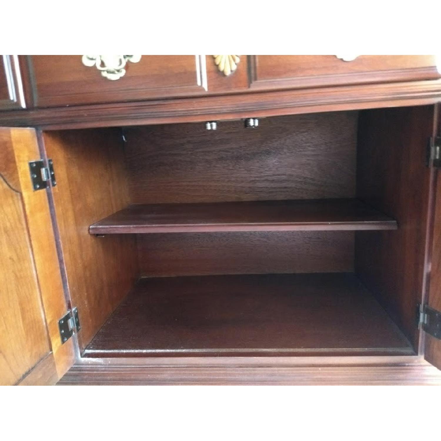 Pennsylvania House Cherry Wood Dresser w/ Mirror - image-2