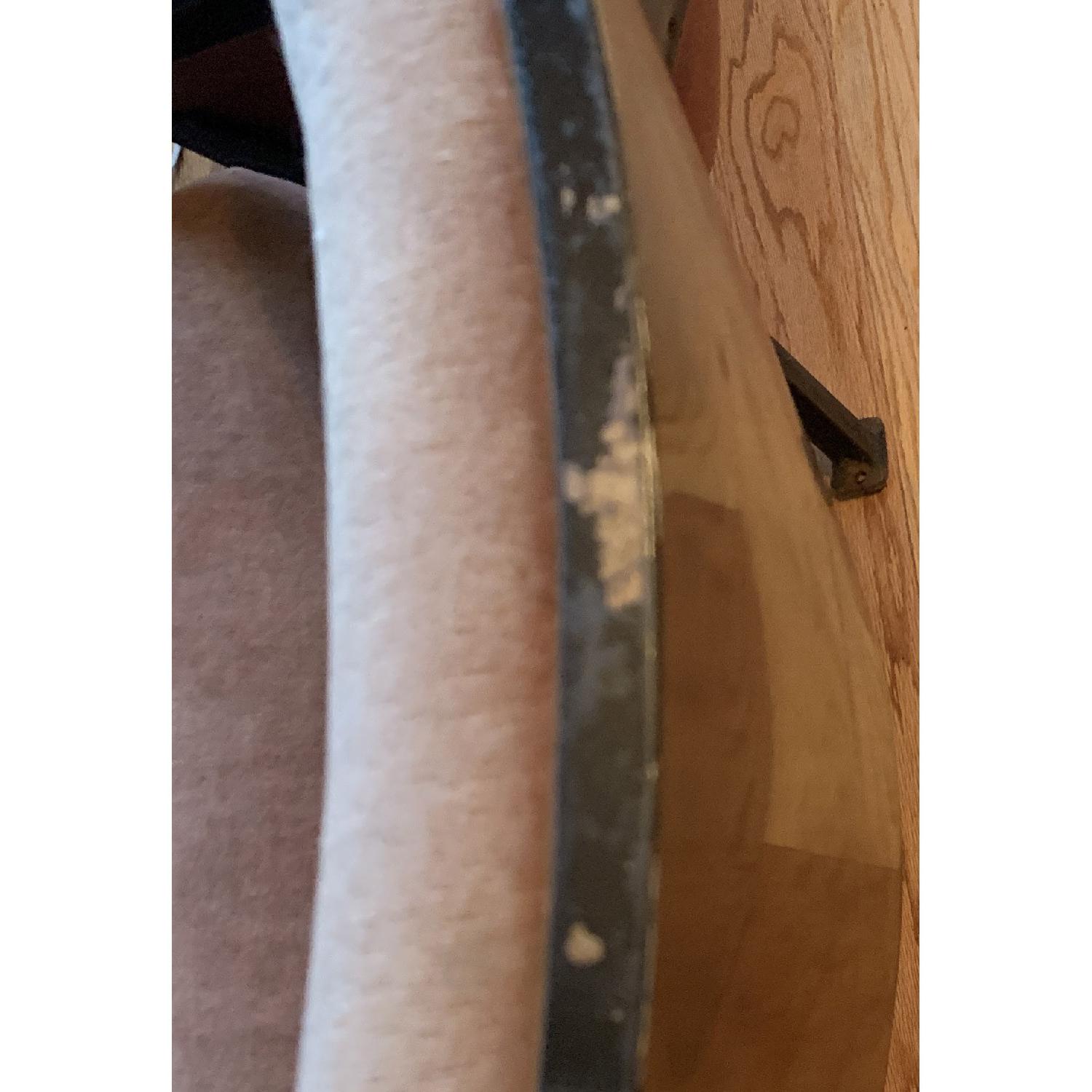 Vintage Theater Chairs - image-4