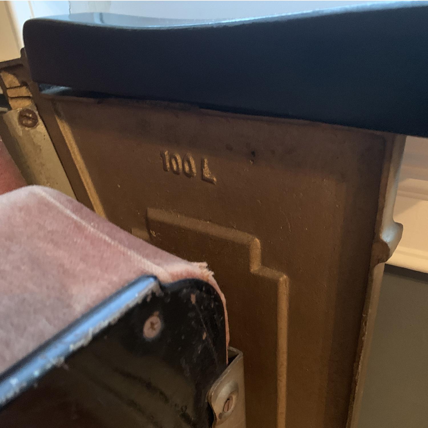 Vintage Theater Chairs - image-9