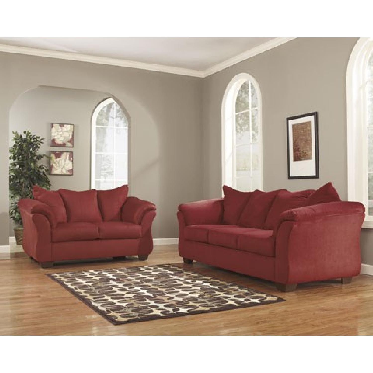 Ashley's Darcy Loveseat in Salsa - image-2