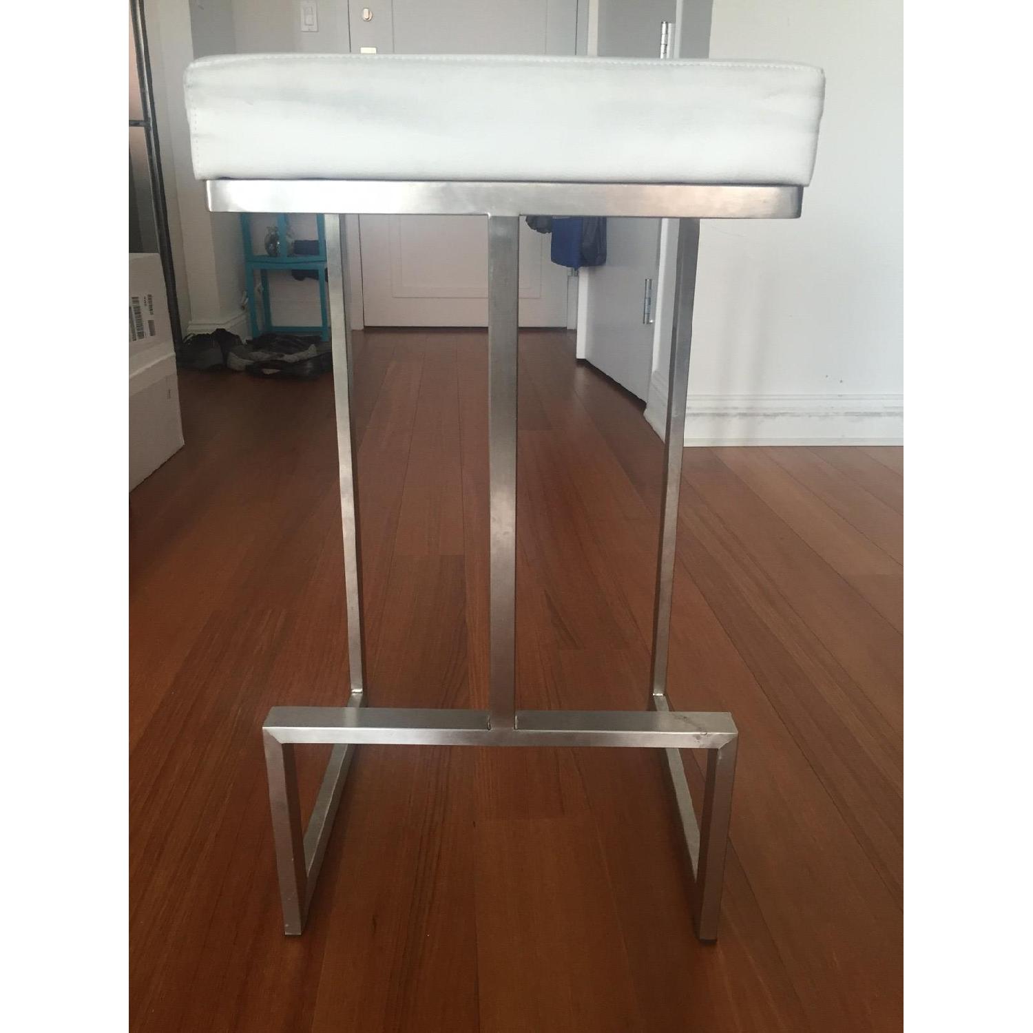 Zuo Modern Darwen Country Stool - image-2