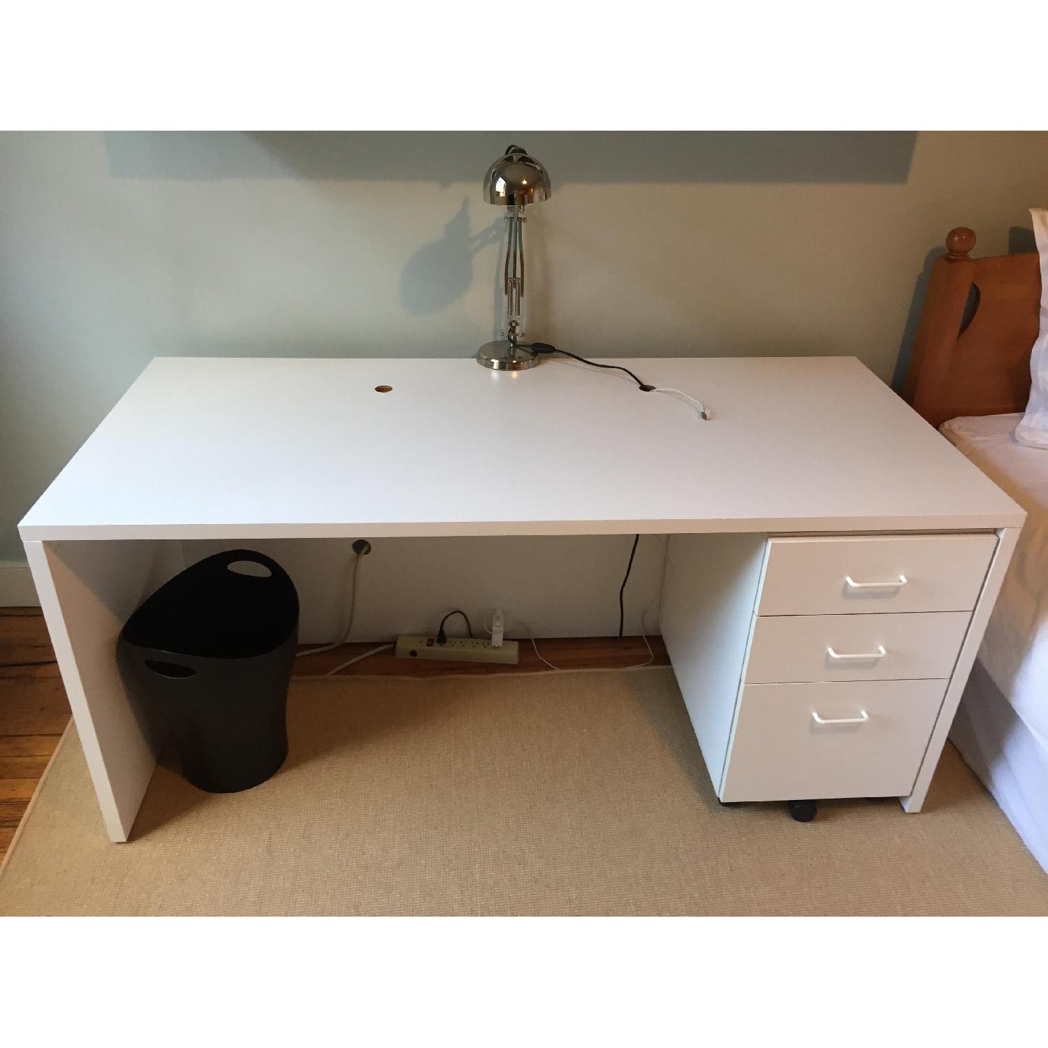 Techline Furniture Office Desk w/ Filing Cabinet - image-5