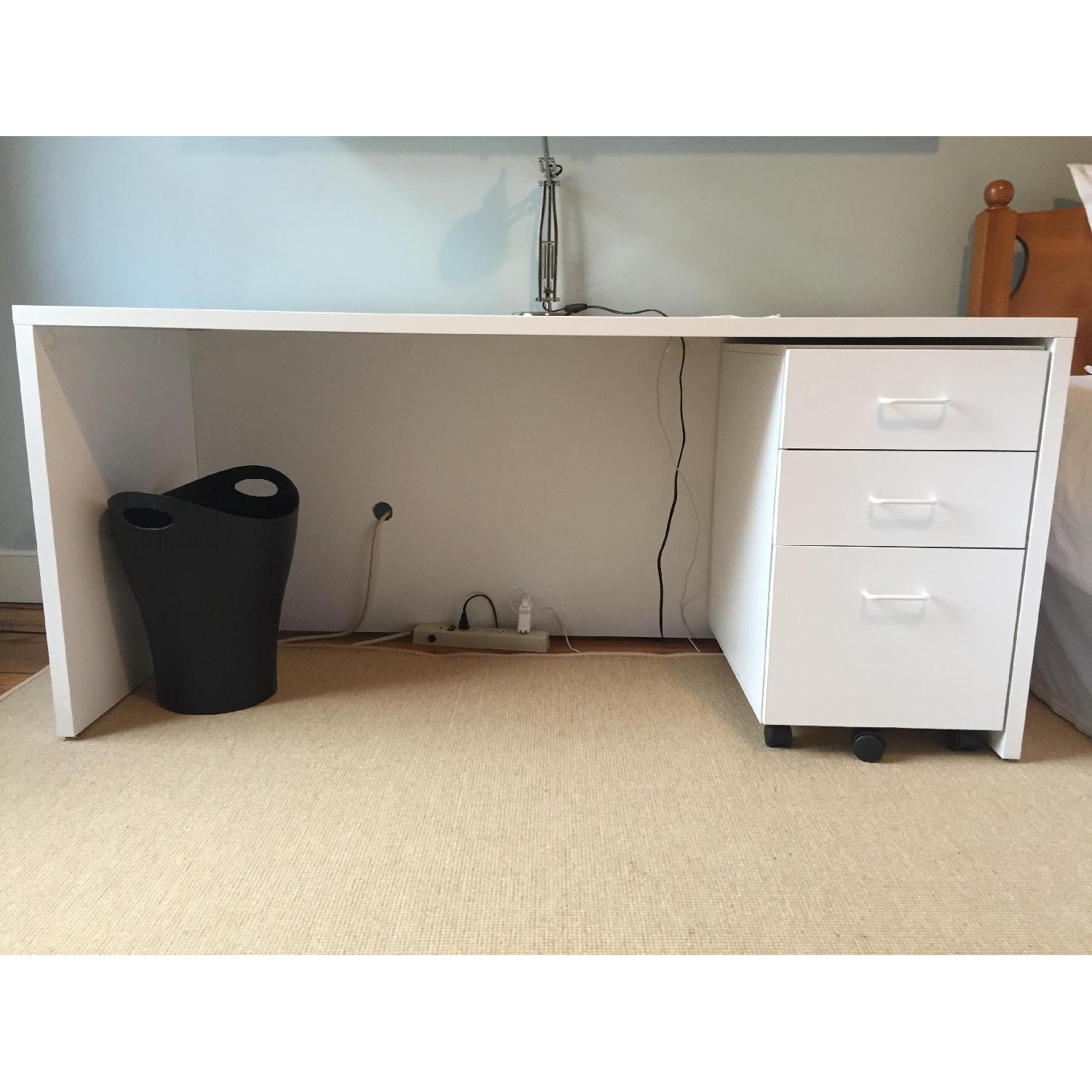 Techline Furniture Office Desk w/ Filing Cabinet - image-6