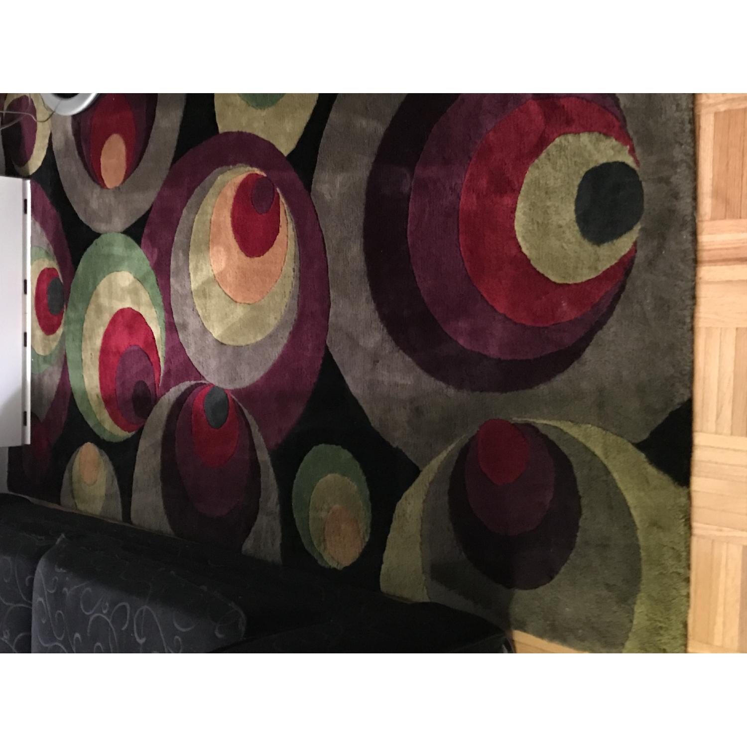 Circle Pattern Wool Rug - AptDeco
