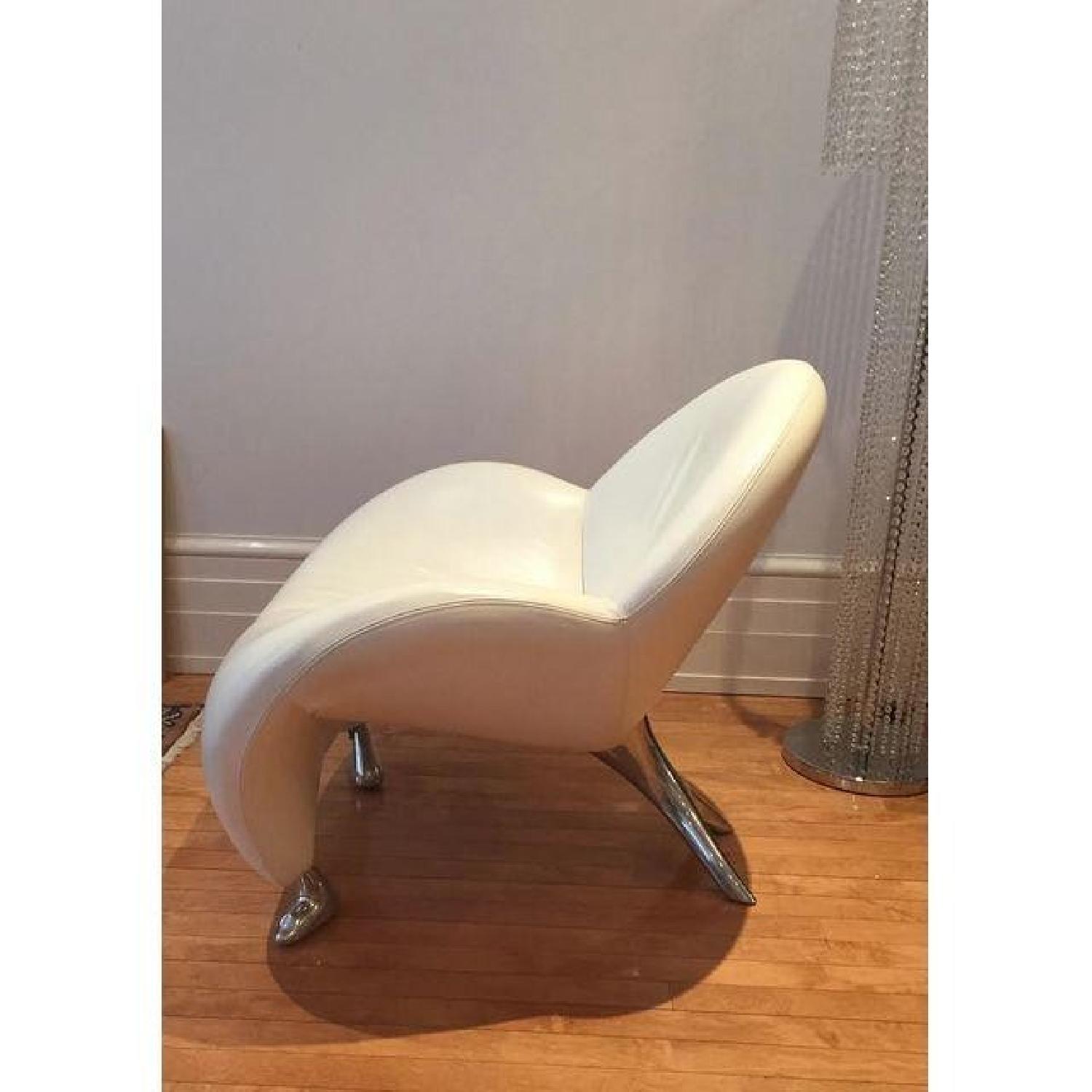 LeoLux White Leather Papageno Chair - image-3