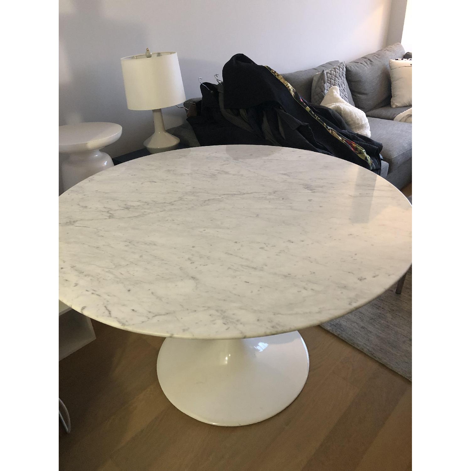 Fine Mod Imports Flower Marble Table w/ 4 CB2 Phoenix Chairs - image-4