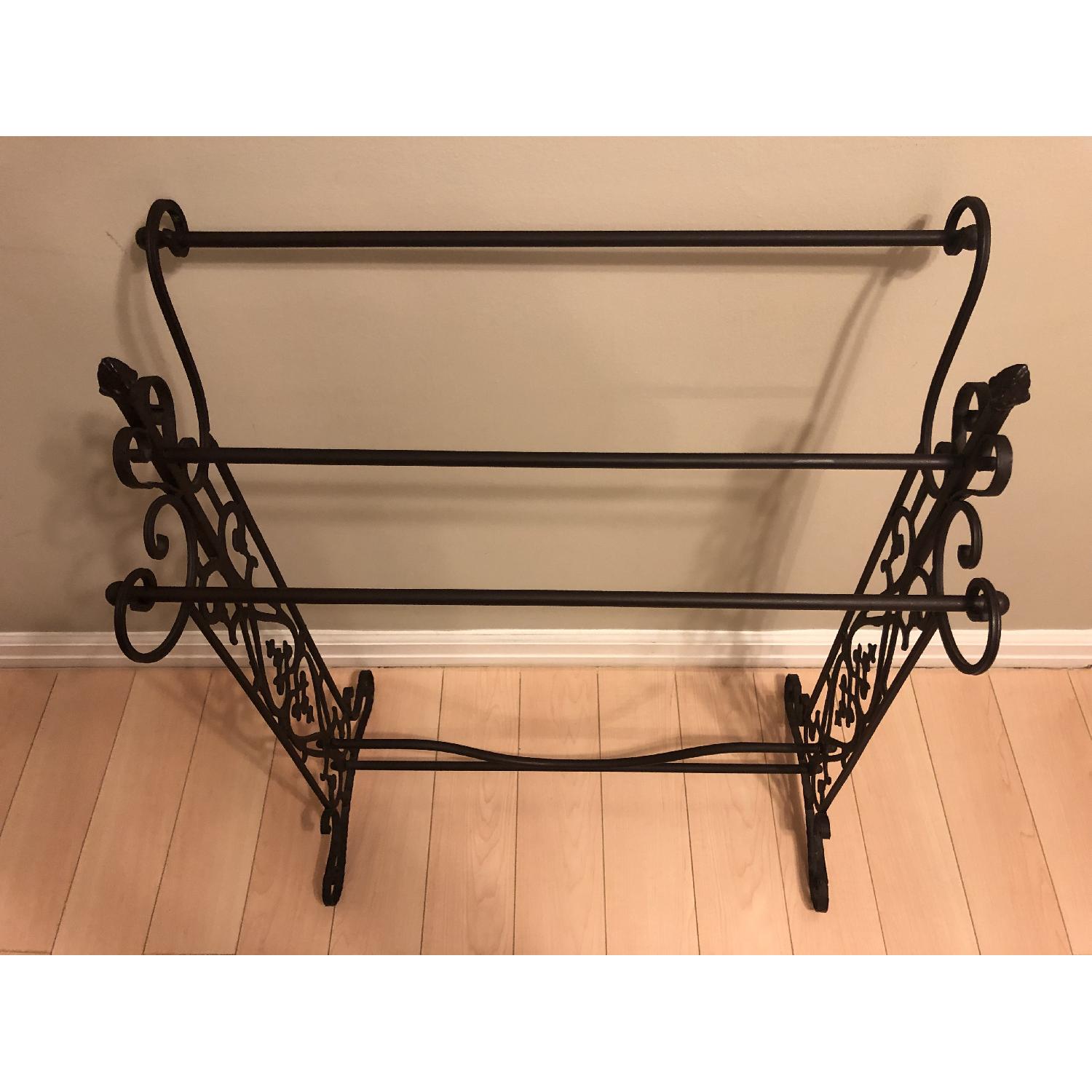 Metal Quilt Rack - image-4