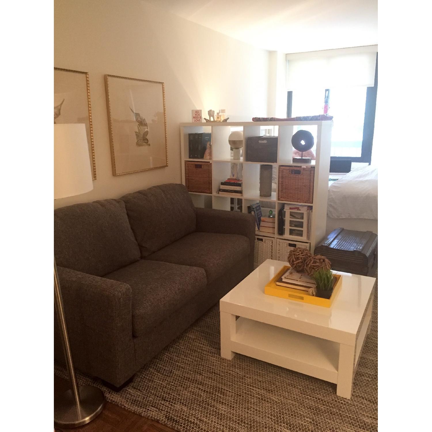 Ikea Kallax Shelving Unit/Room Divider w/ 4 White Baskets - image-2