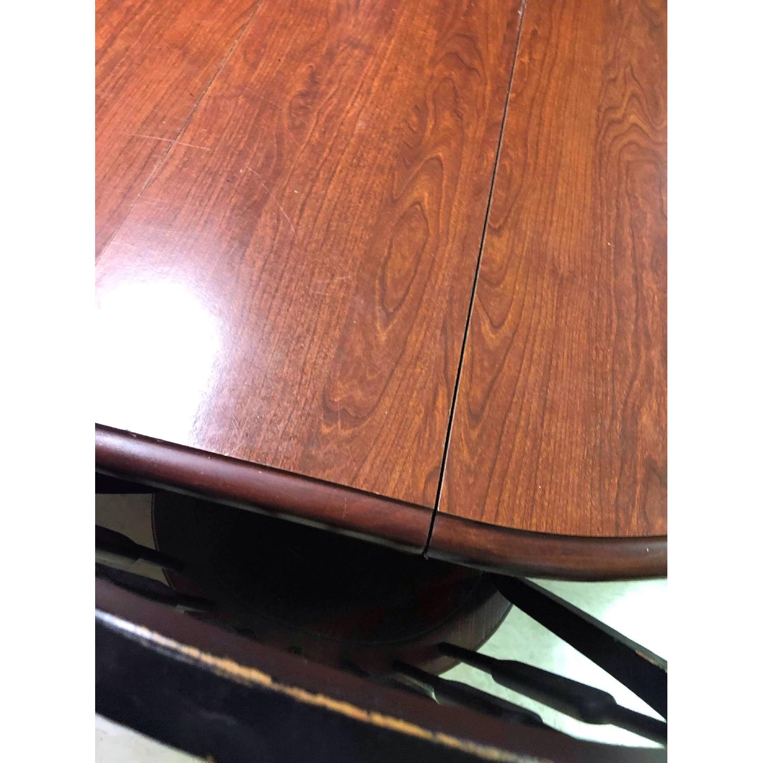 Extendable Round Dining Table w/ 4 Chairs - image-7