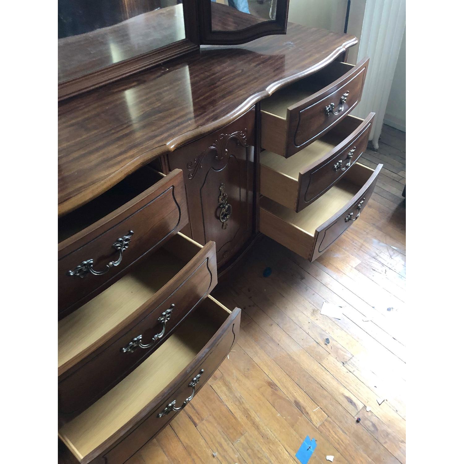 Bassett Vintage 1970s Dresser w/ Mirror - image-7