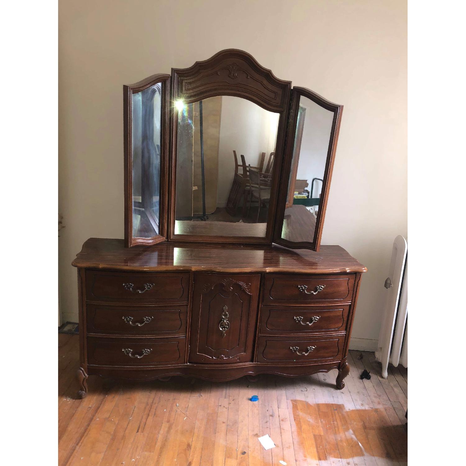 Bassett Vintage 1970s Dresser w/ Mirror - image-10
