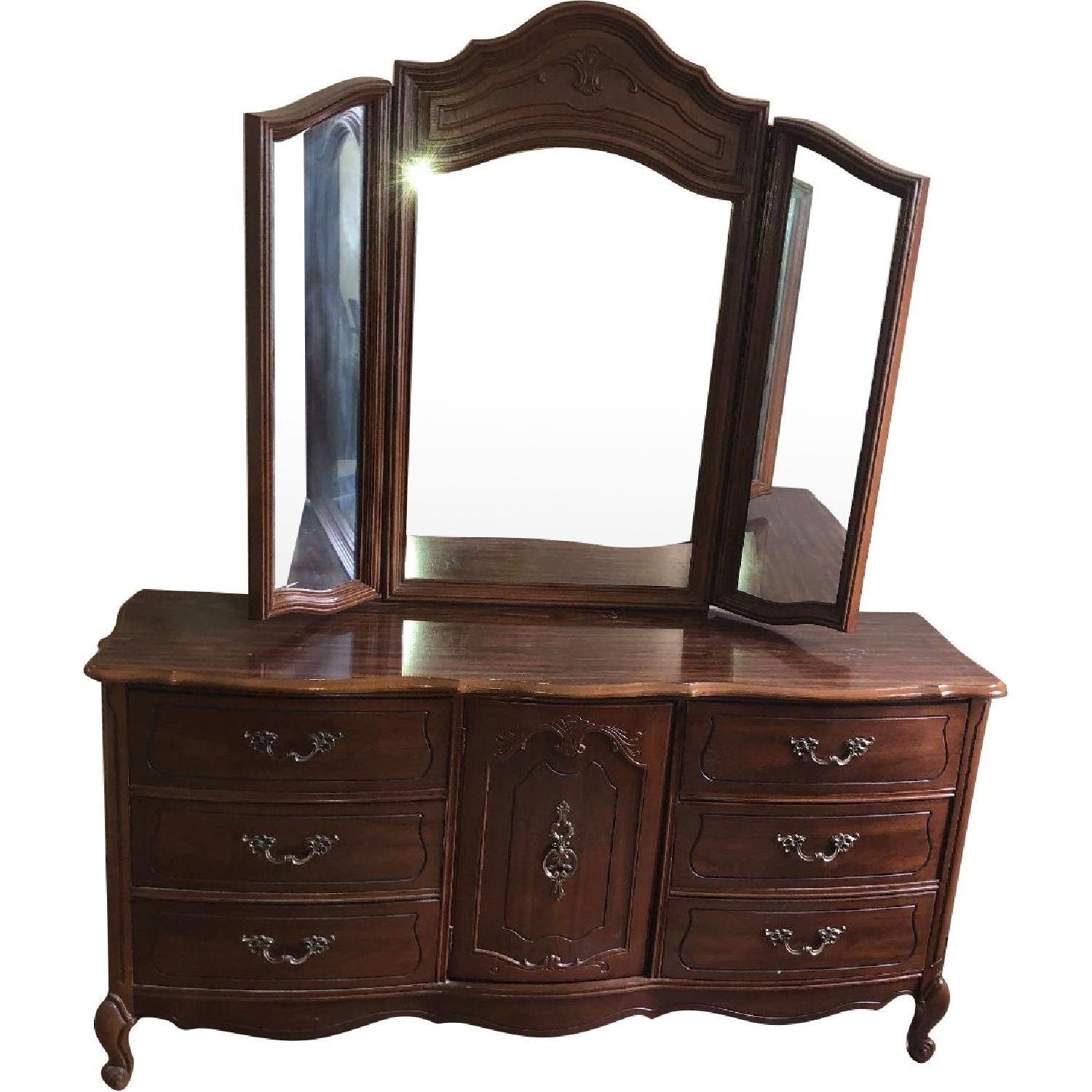 Bassett Vintage 1970s Dresser w/ Mirror - image-0