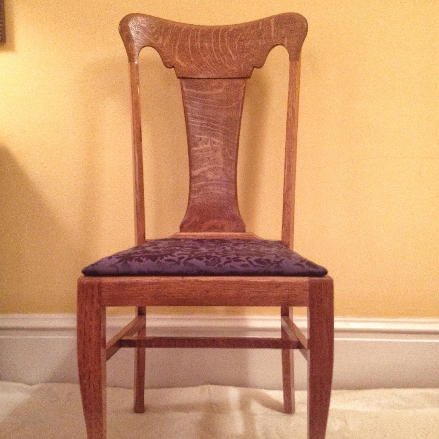 Sikes Chair Company Queen Anne QuarterSawn Oak Chairs AptDeco