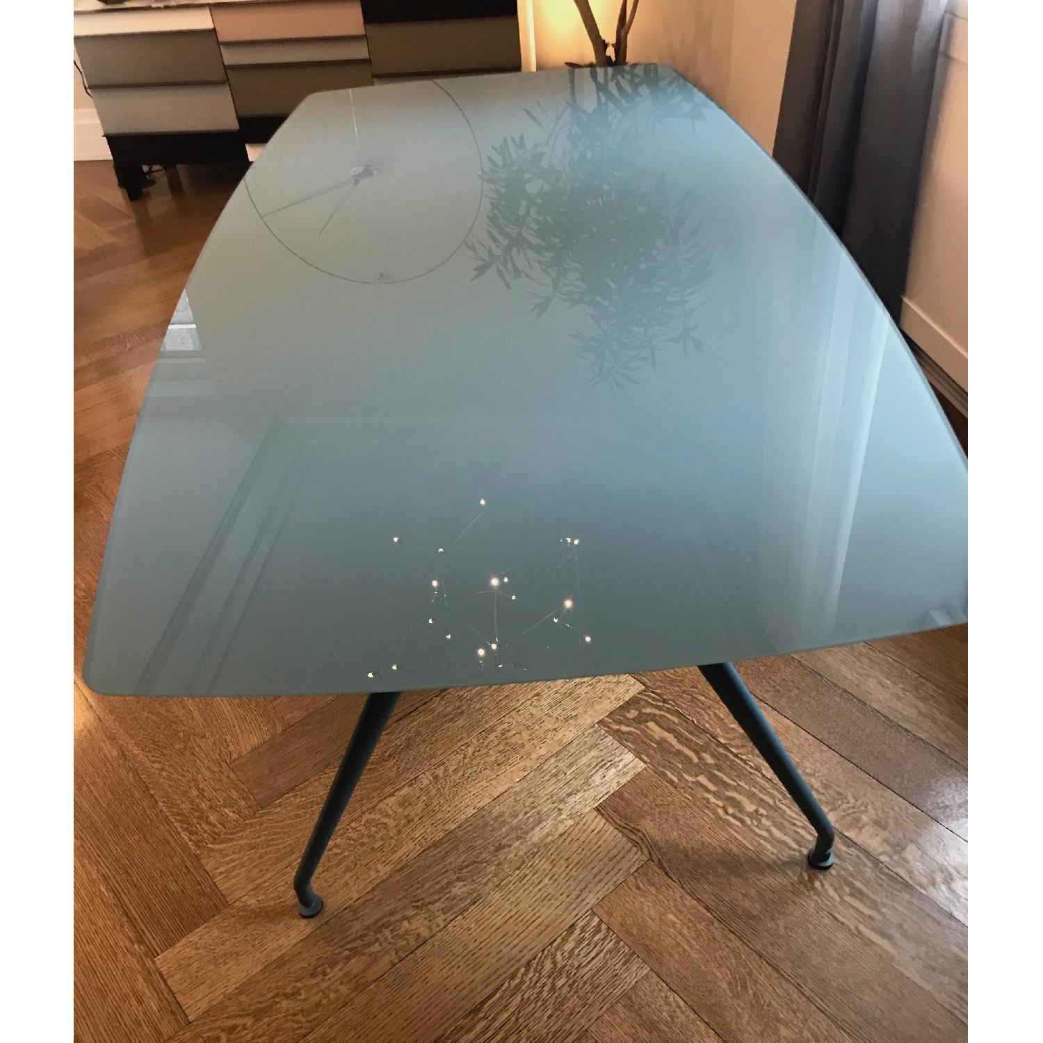 Rimadesio Manta Dining Table - image-9