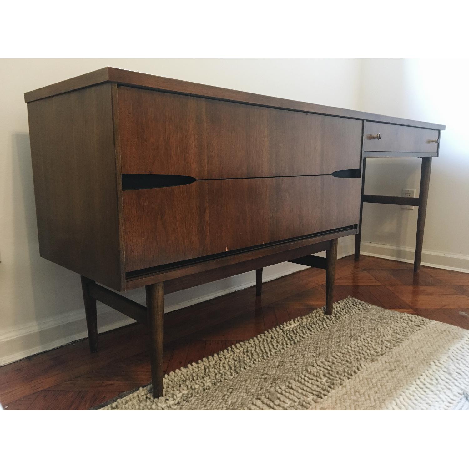 Bassett Mid-Century Modern Desk - image-2