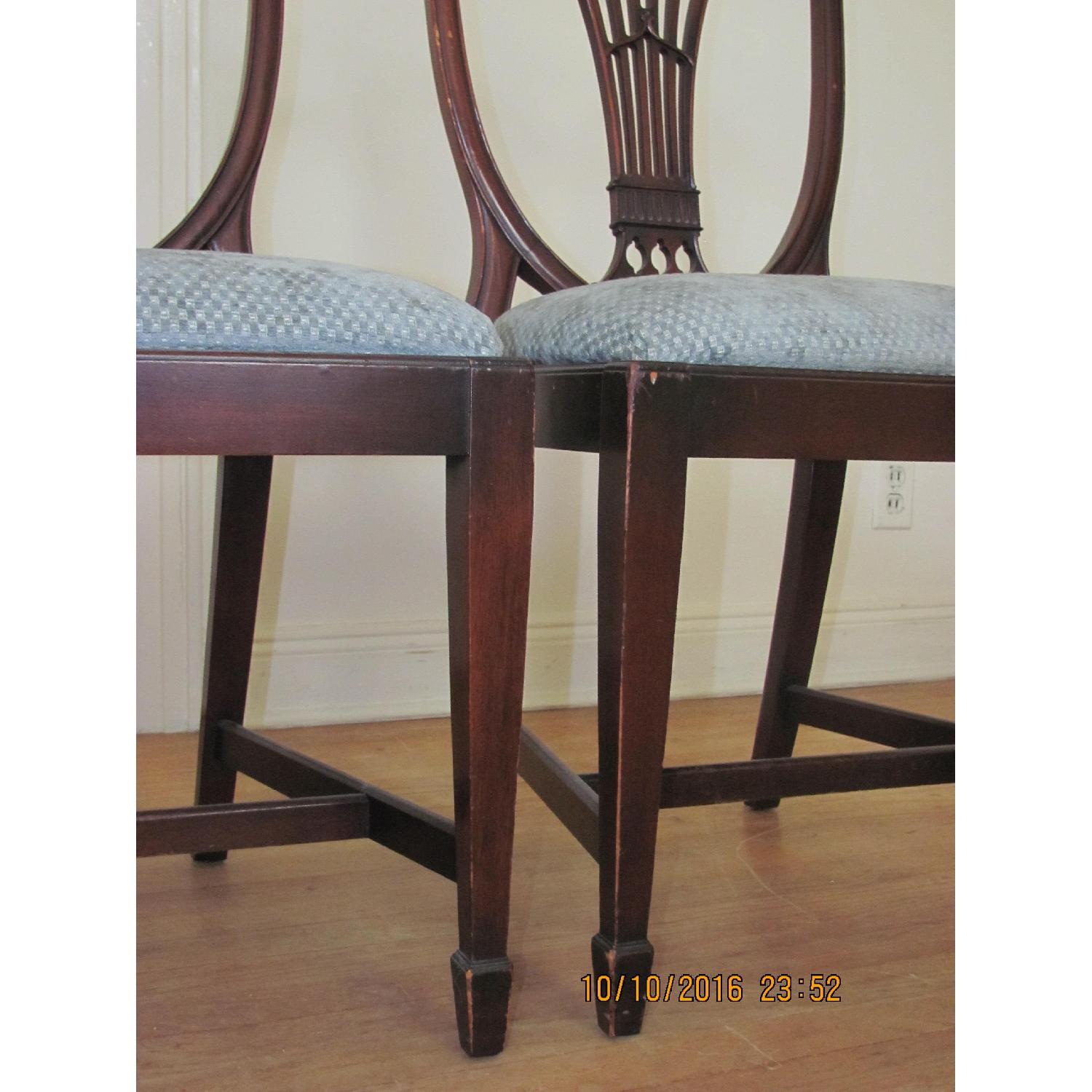 Vintage Mahogany Dining Table w/ 7 Chairs - image-5