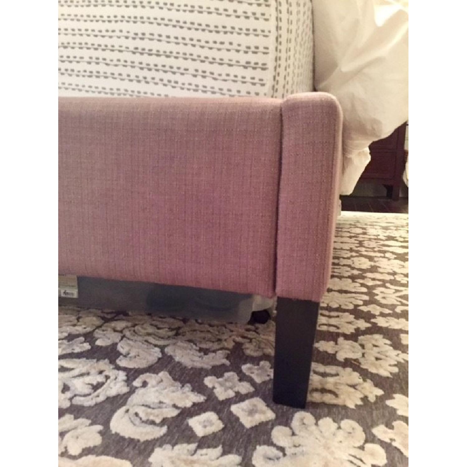 Structube Queen Size Headboard - image-5