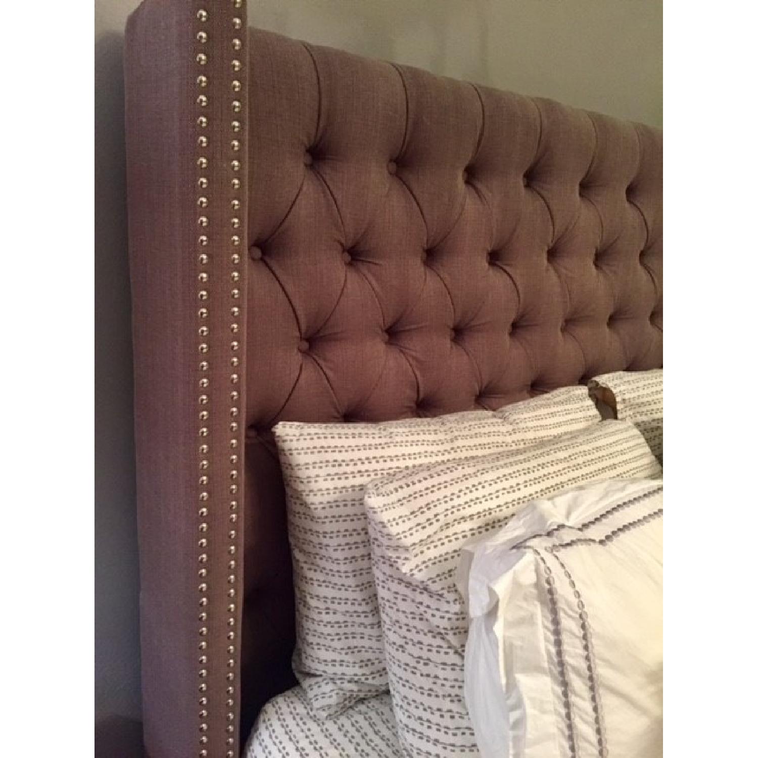 Structube Queen Size Headboard - image-6