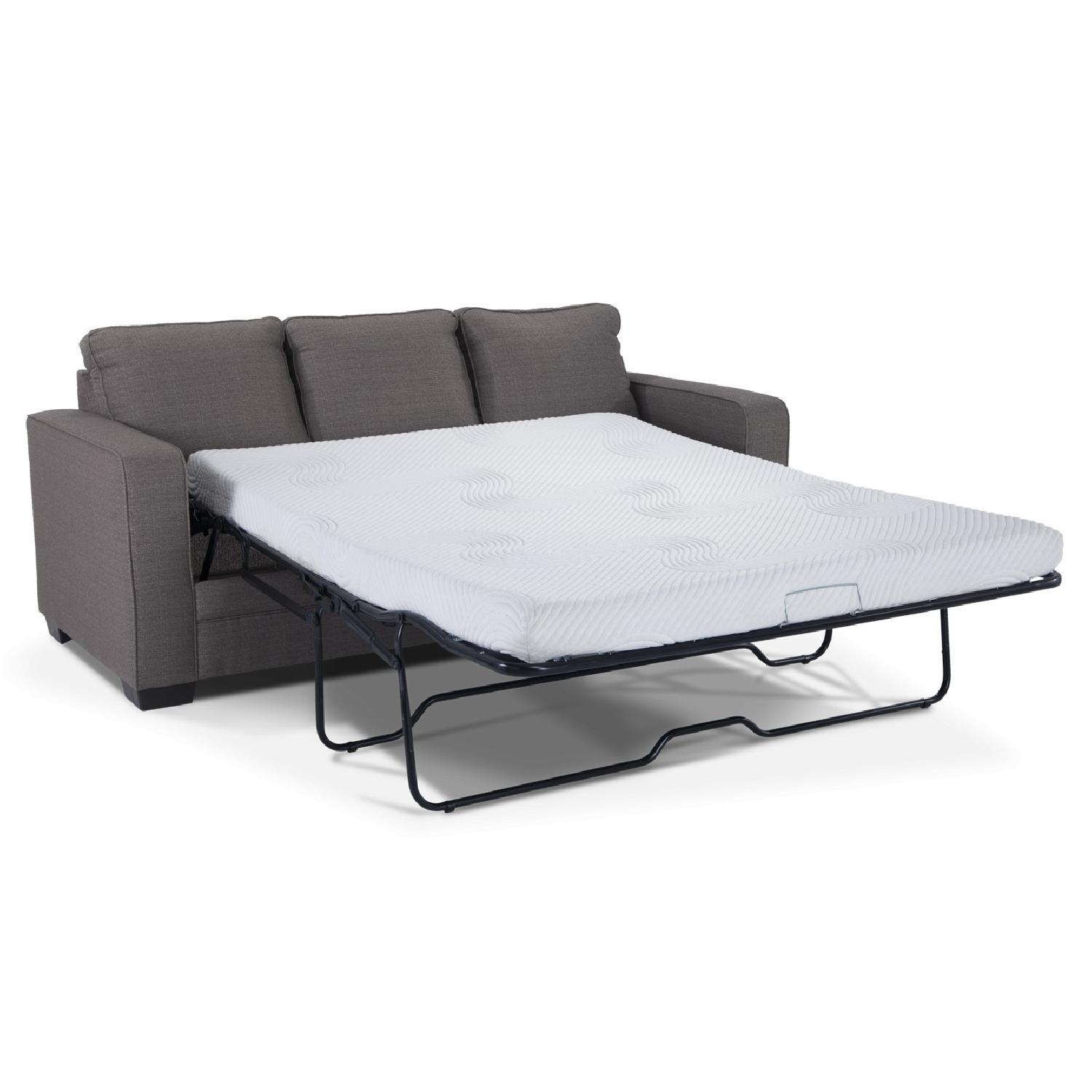 Bob's Greyson Queen Sleeper Sofa AptDeco