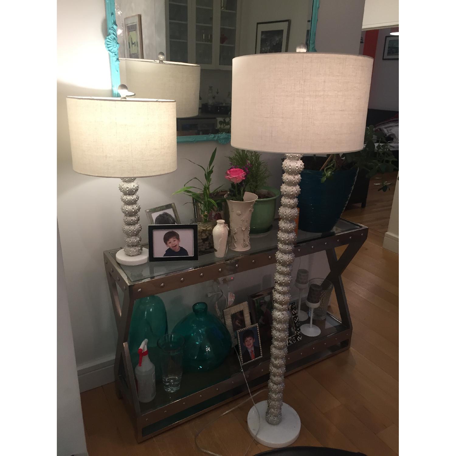 Lazy Susan New Caledonia Matching Floor Table Lamps Aptdeco