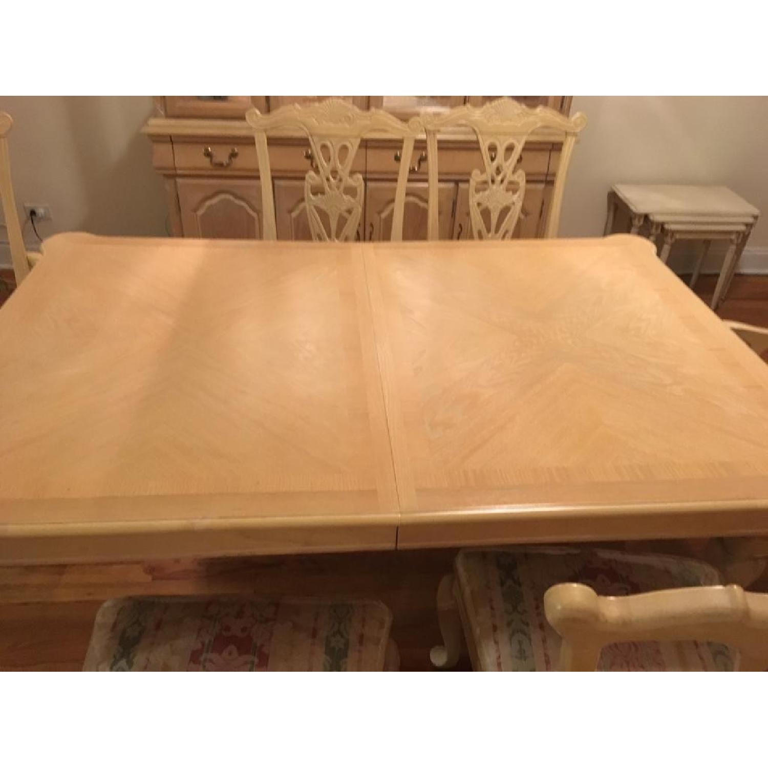 Antique Extension Dining Table w/ 6 Chairs AptDeco