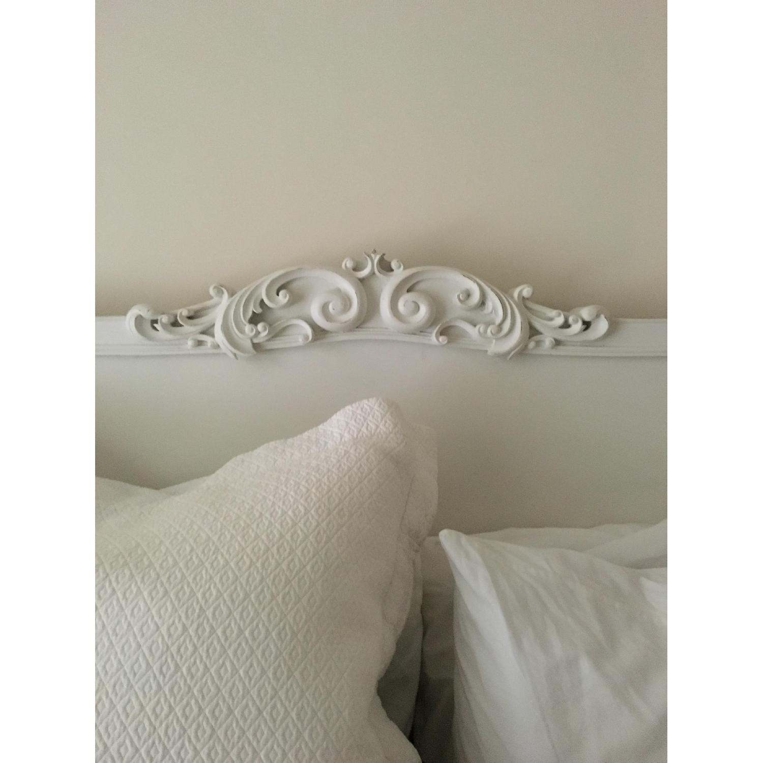 Pottery Barn Teen Lilac Full Size Bed Frame in White - image-4