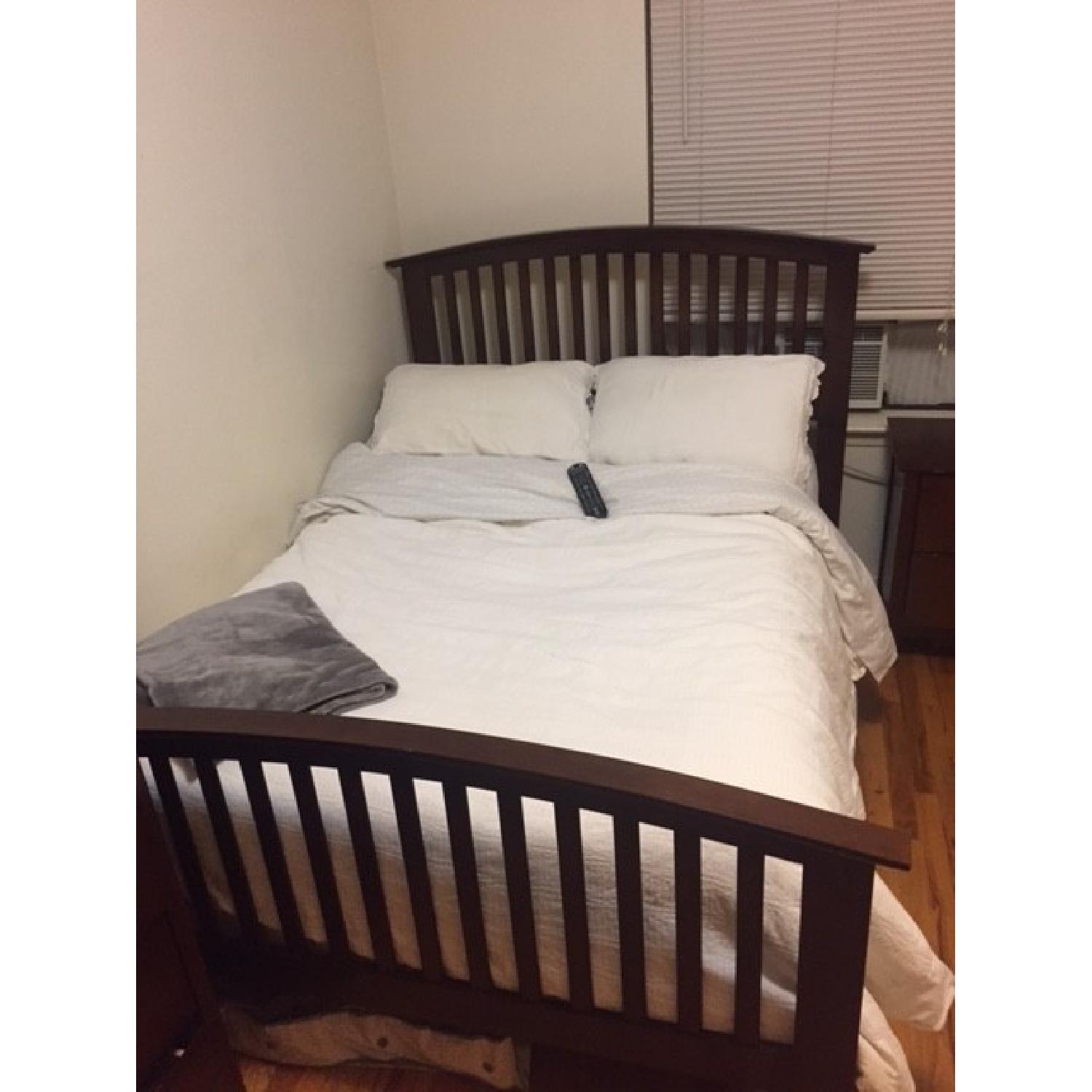 Bob's Tribeca Bedroom Set - image-3