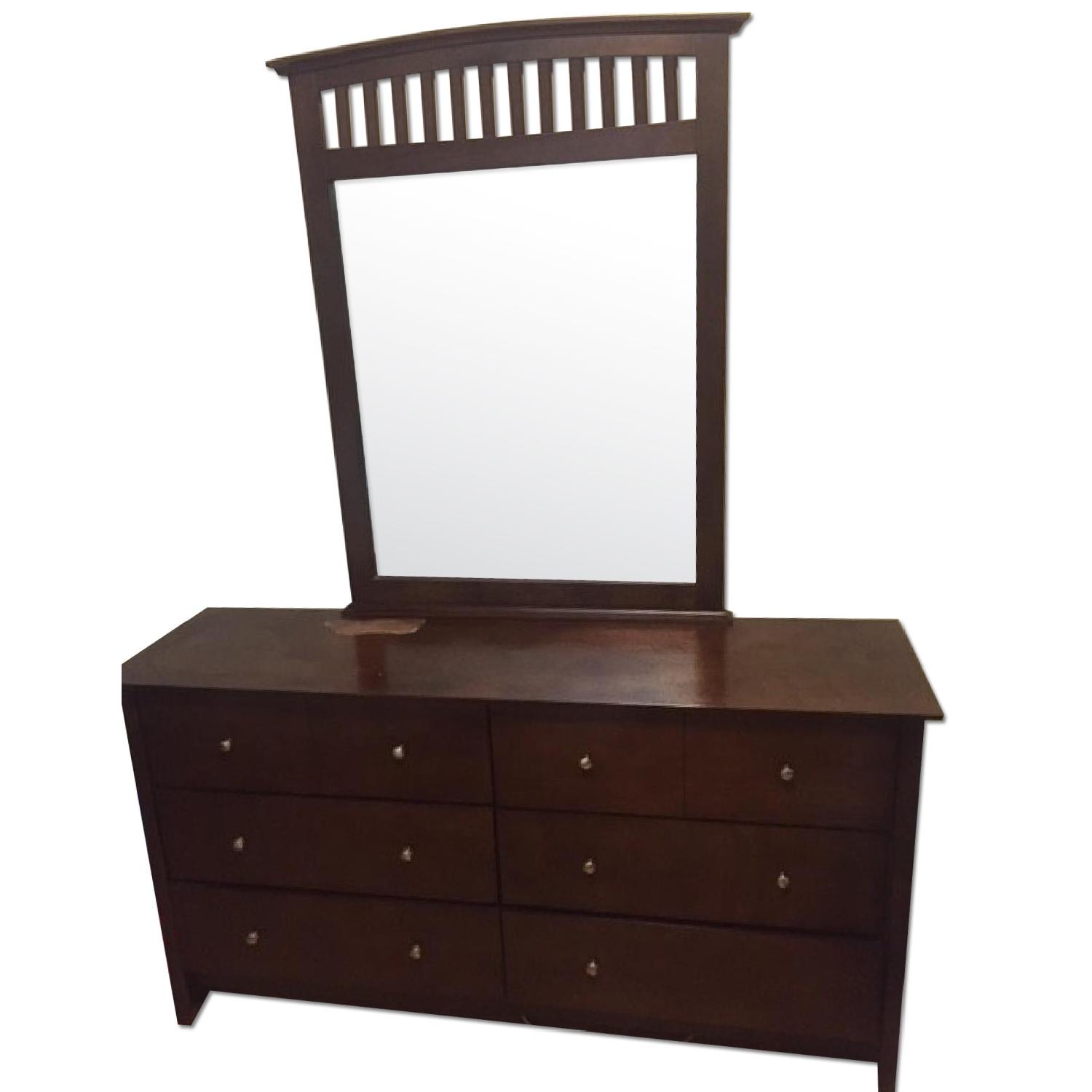 Bob's Tribeca Bedroom Set - image-9