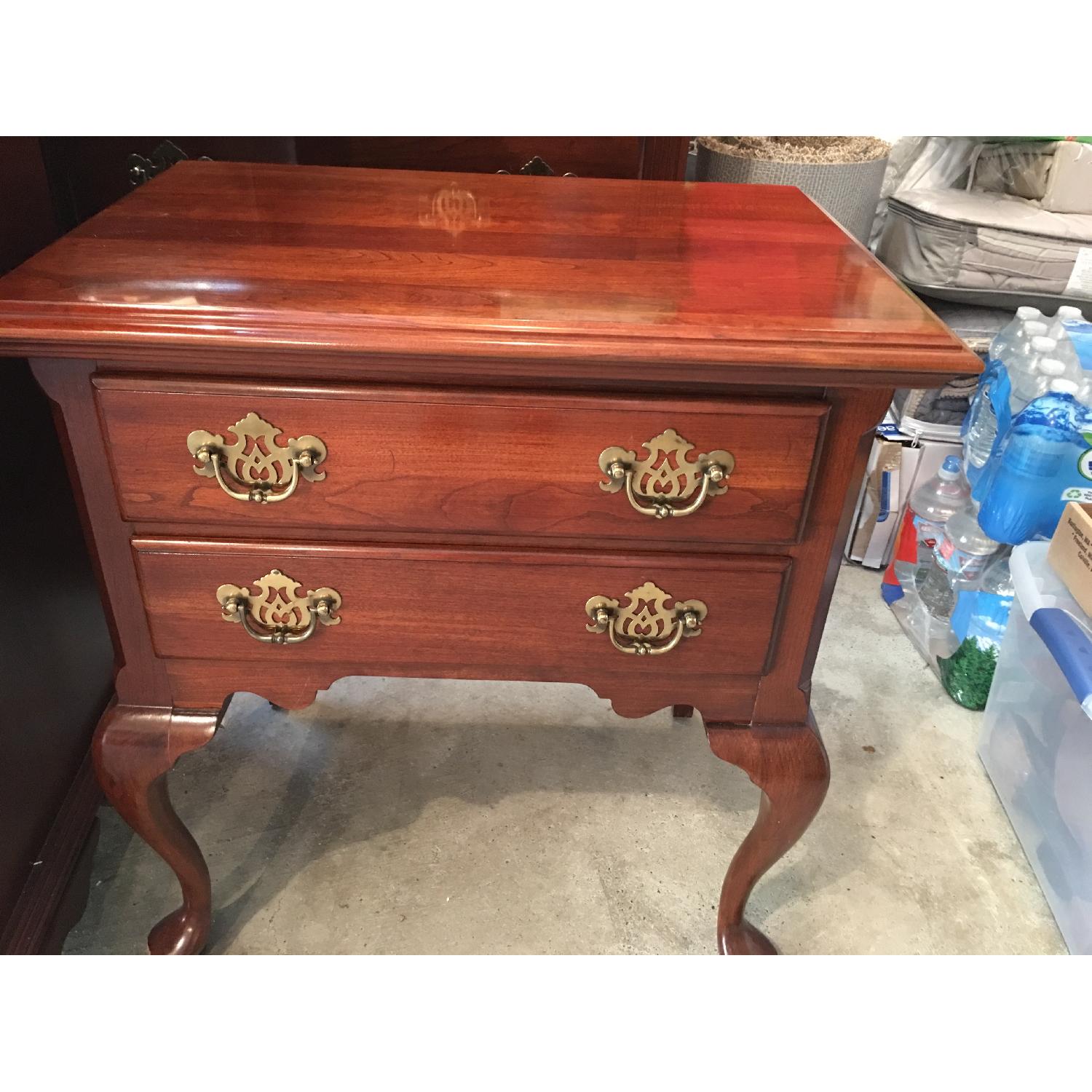 Knob Creek Solid Cherry Wood Bedroom Set - image-5