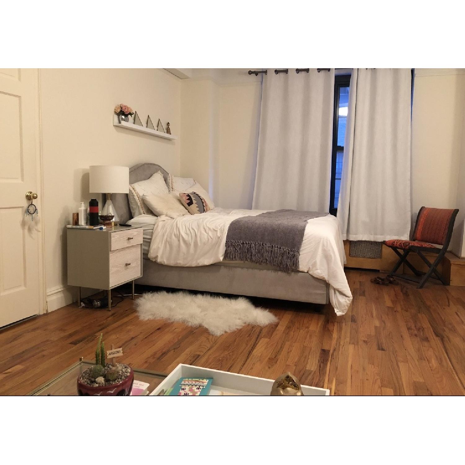 Macy's Carriage & Co. Jameson Queen Nail Button Bed - image-1