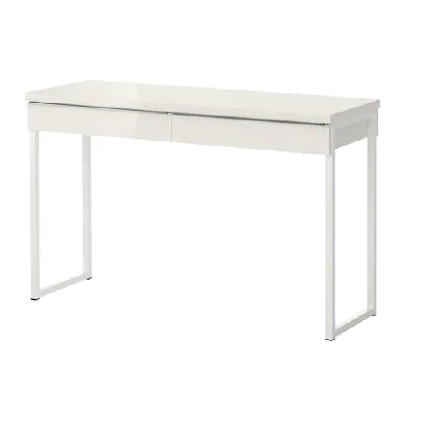 ikea Besta Burs White Desk - image-0