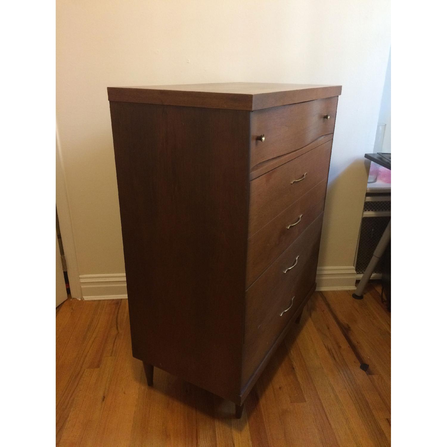 Bassett Vintage Bedroom Dresser - image-2