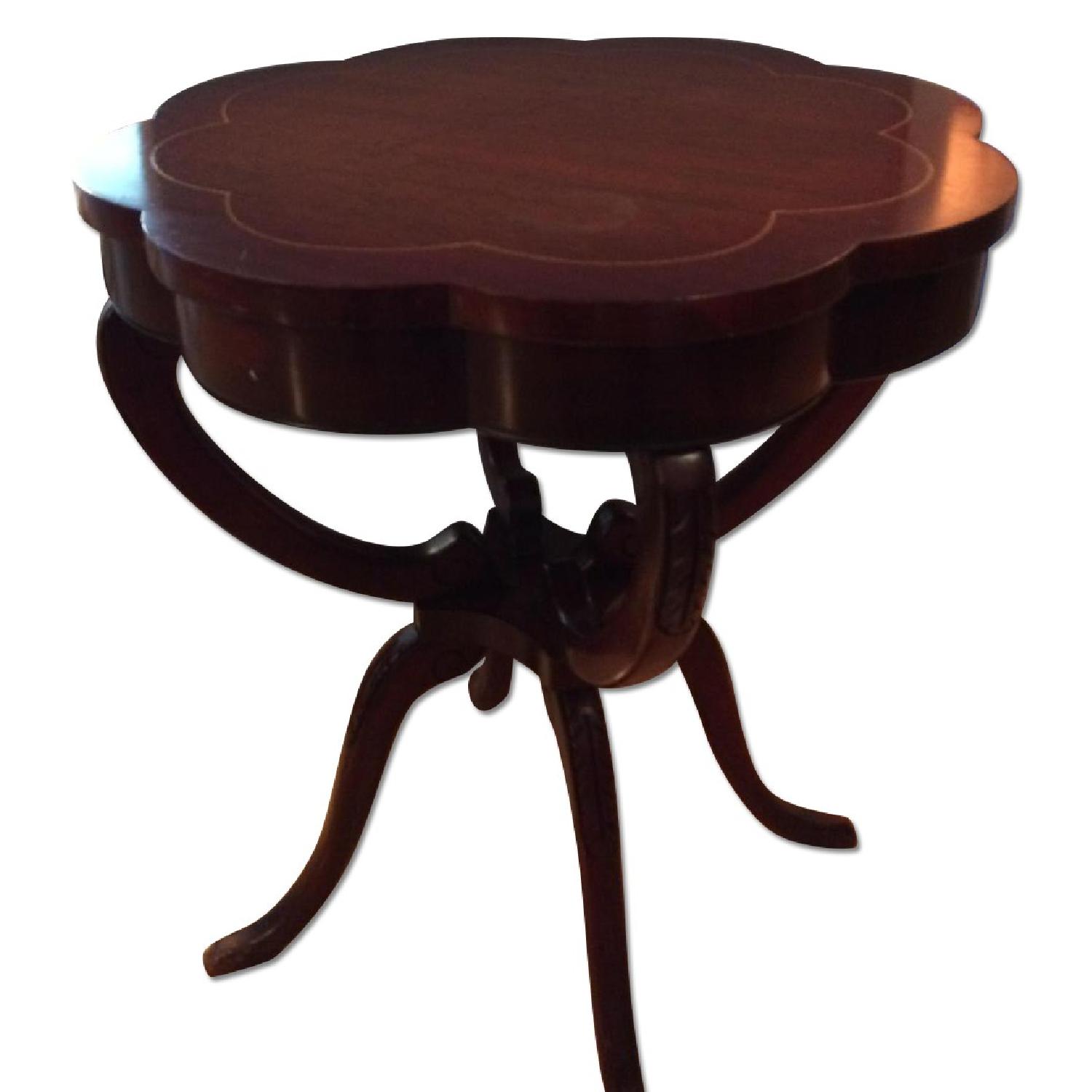 Vintage Round Hallway Table AptDeco