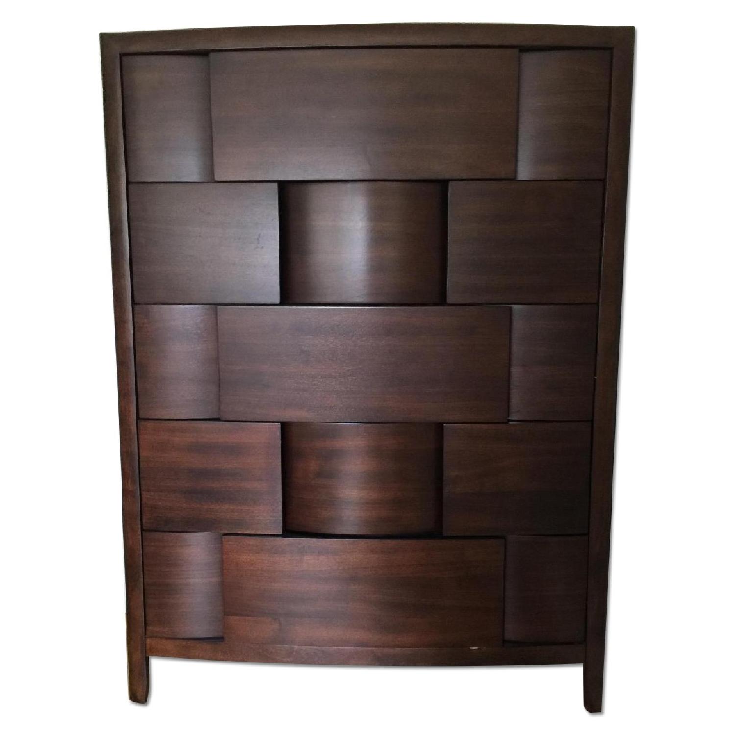 Raymour & Flanigan 3 Piece Saratoga Queen Bedroom Set - image-22