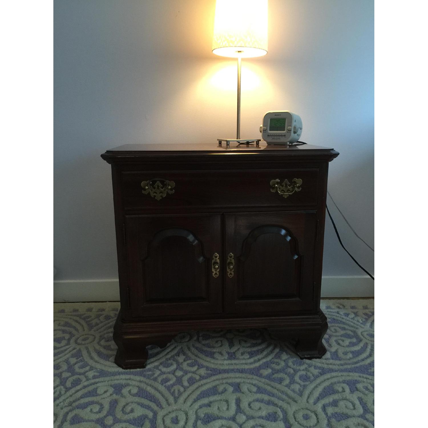 Ethan Allen Wood 5 Piece Bedroom Set - image-1