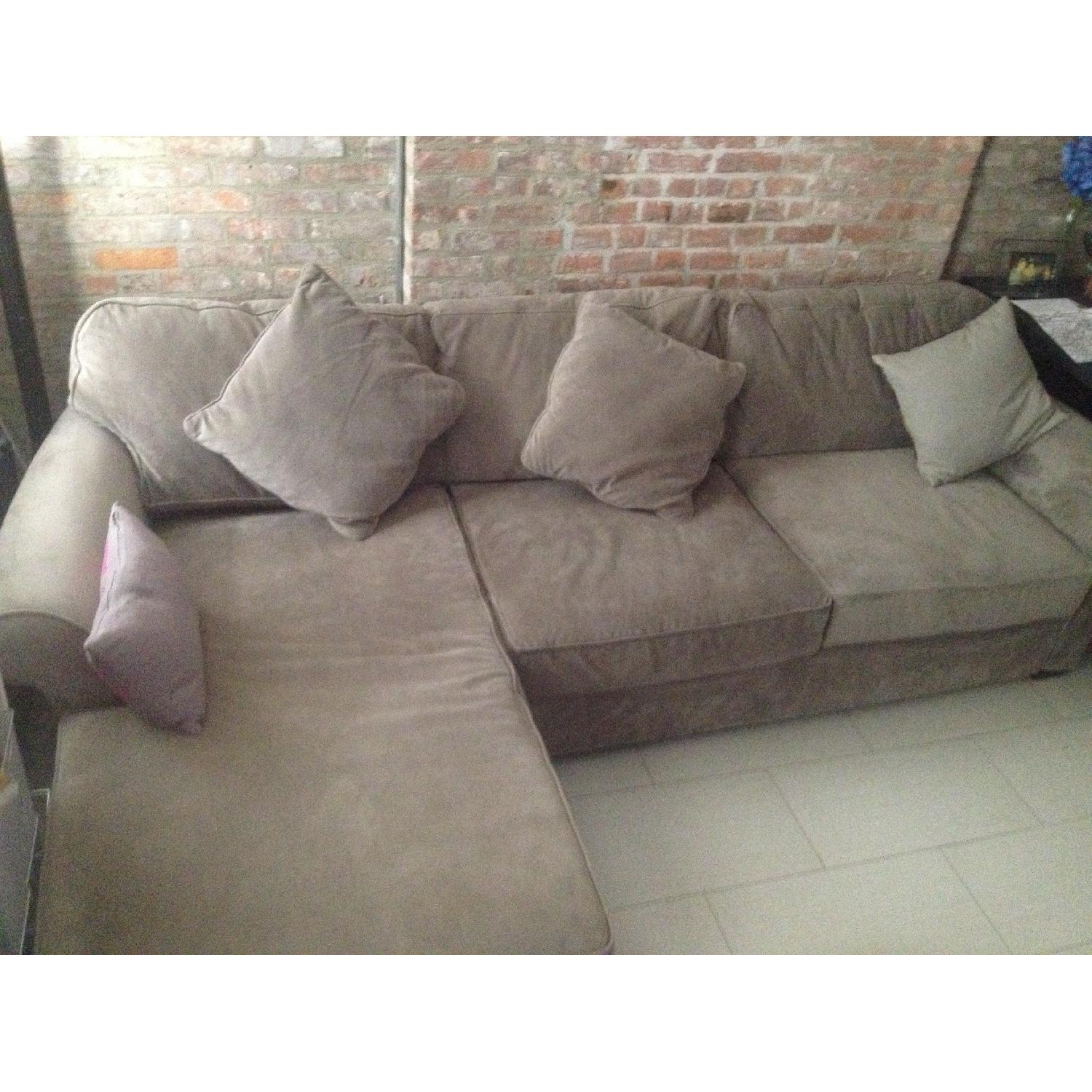 Jonathan Louis Sectional Couch - image-1