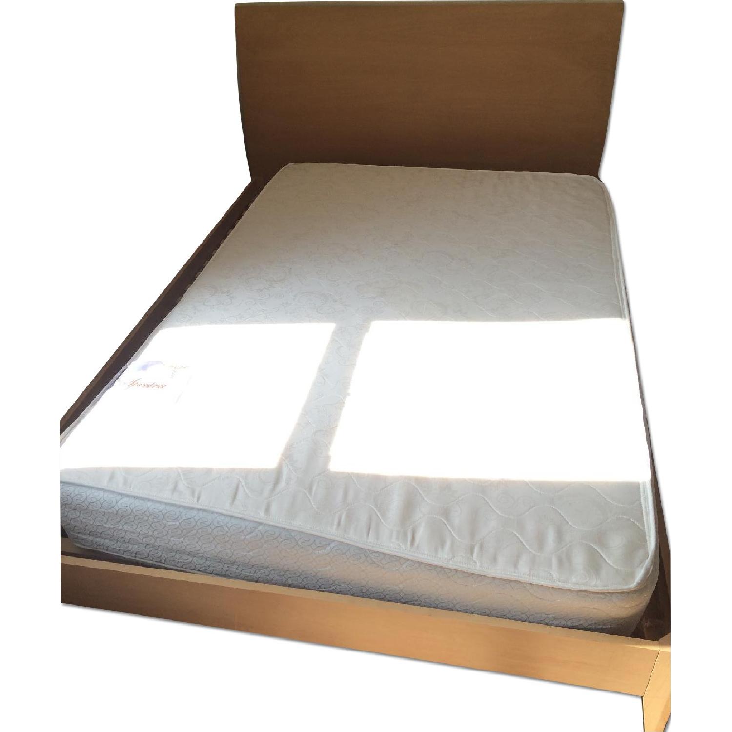 Raymour & Flanigan Queen Size Bedframe - image-0