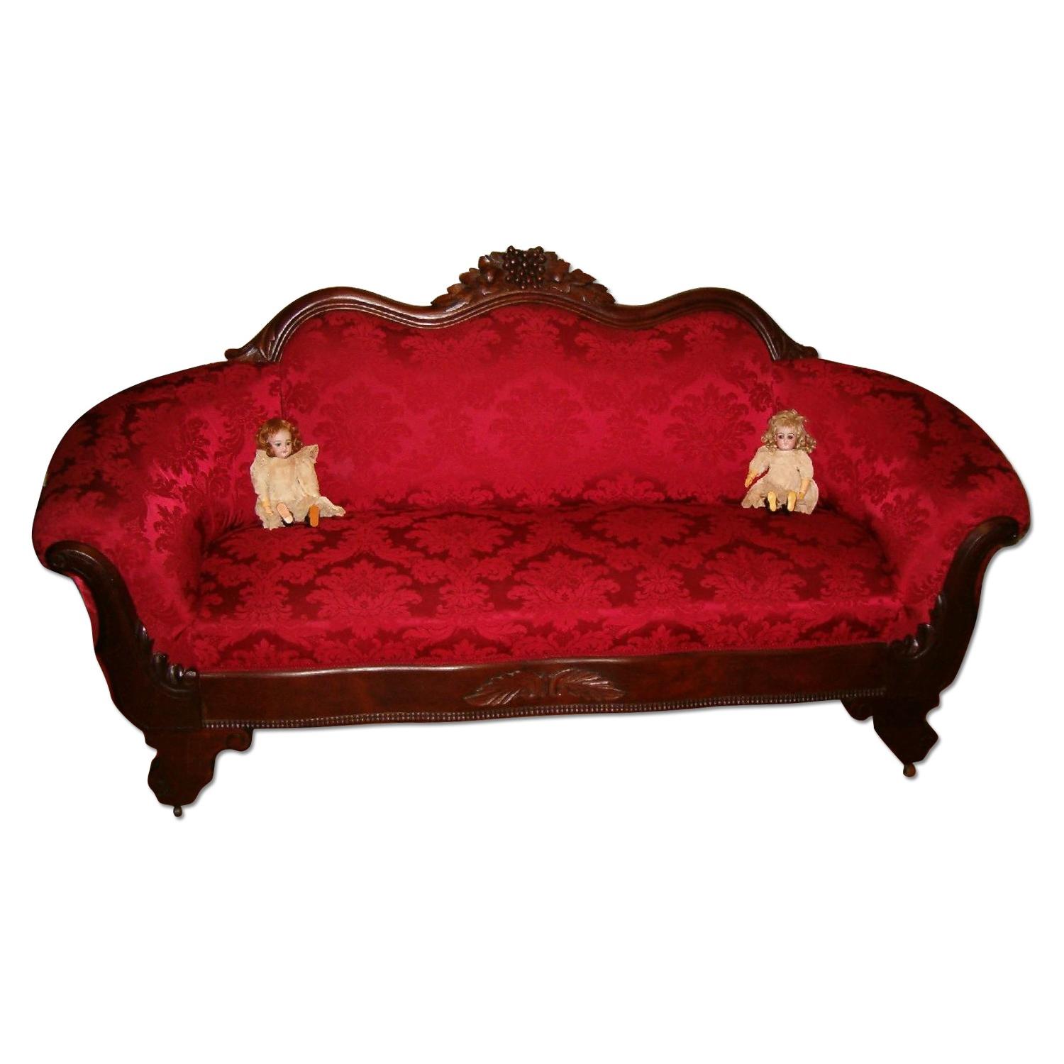 Victorian Style Sofa AptDeco