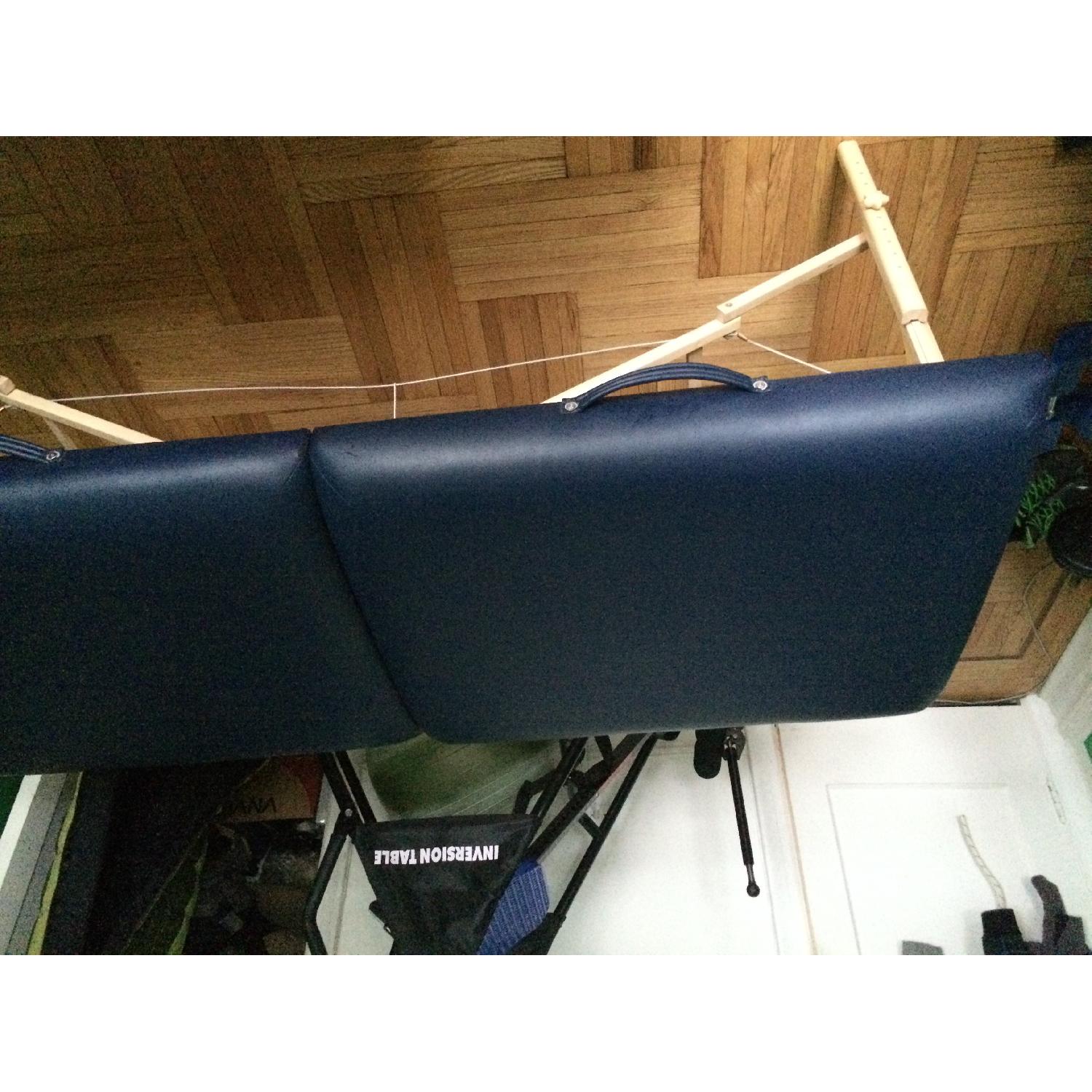 EarthGear Pinnacle Massage Table - image-3