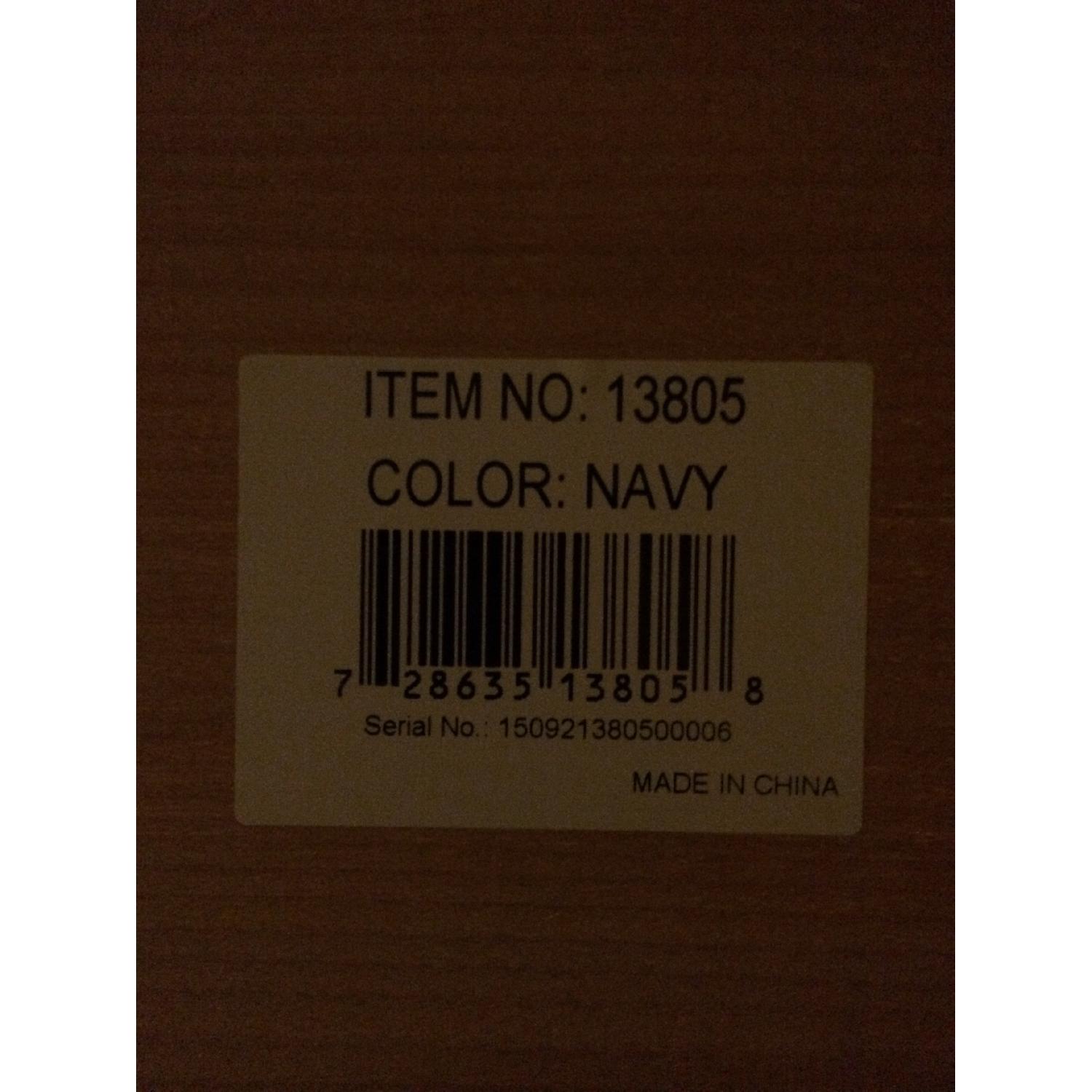 EarthGear Pinnacle Massage Table - image-4