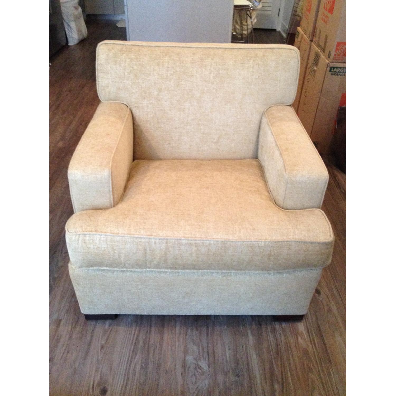 Hamilton Club Chair - image-1