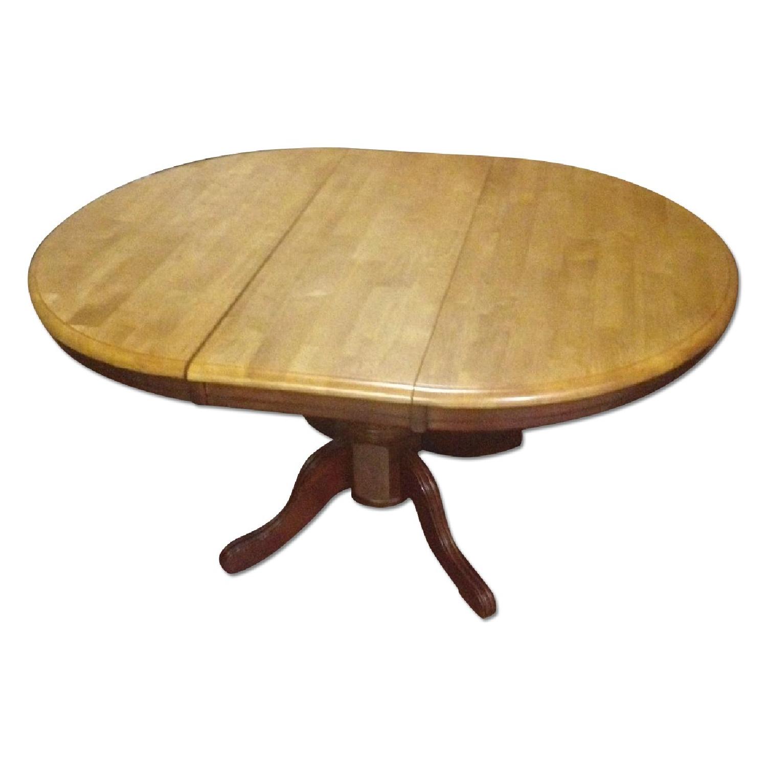 Hard Wood Dining Table w/ 4 Chairs AptDeco